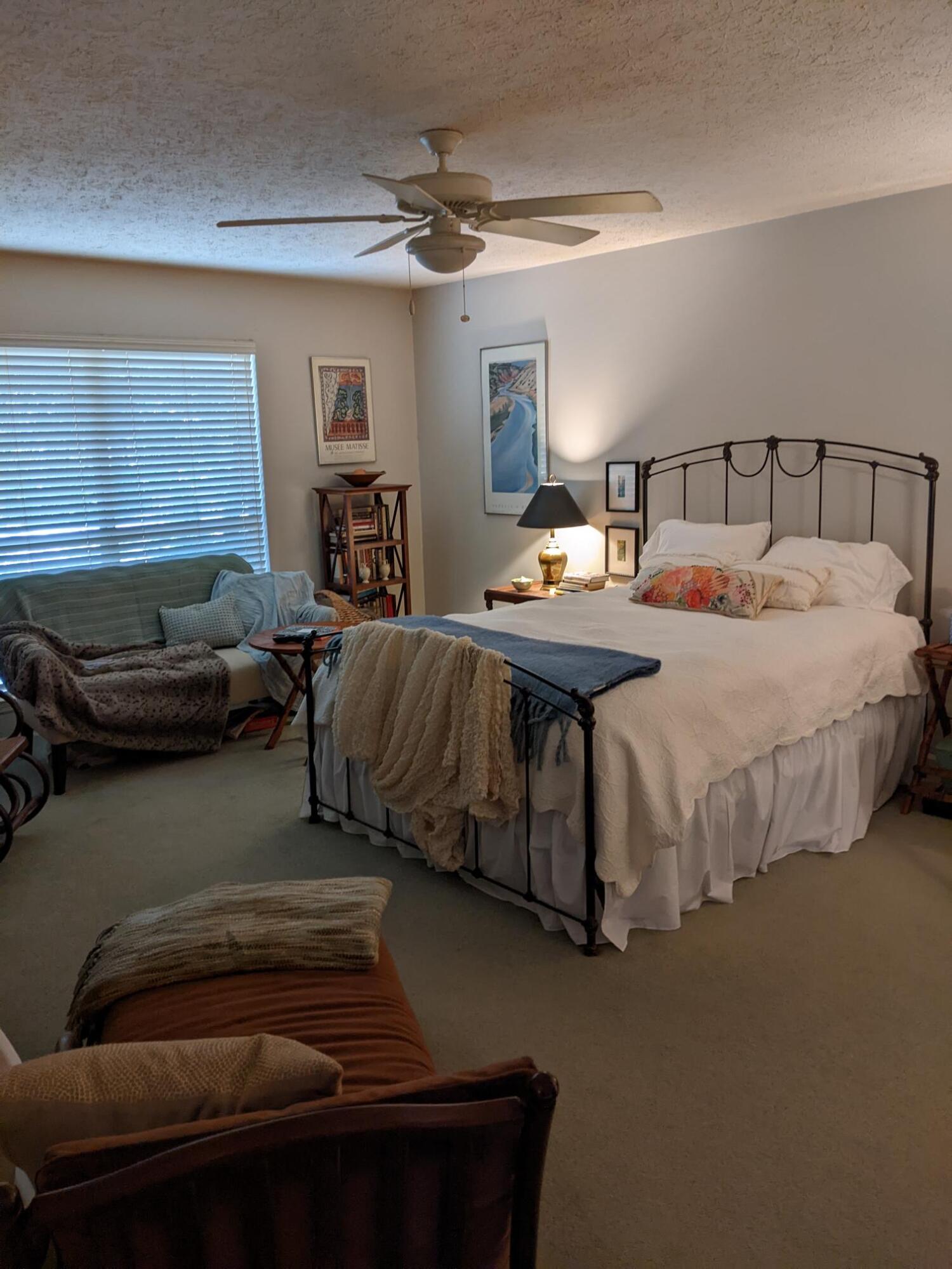 SEAGROVE 5TH ADDN - Residential