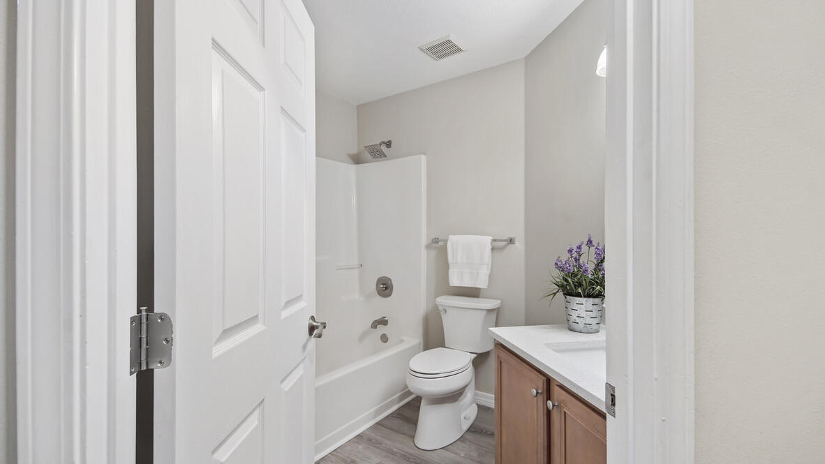 MACK BAYOU POINTE S/D - Residential Lease