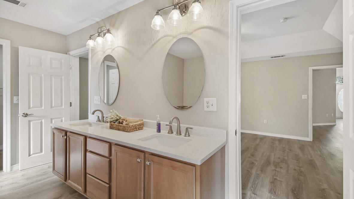 MACK BAYOU POINTE S/D - Residential Lease