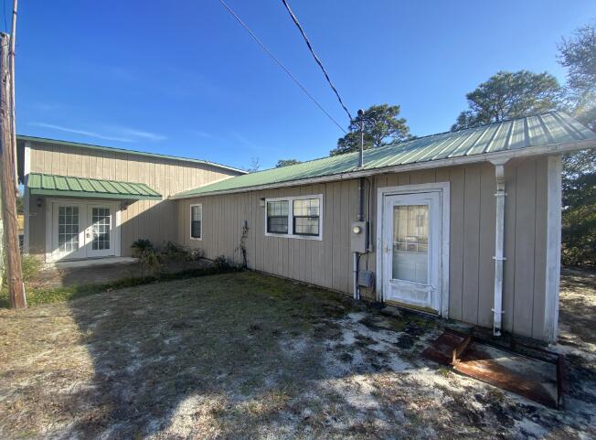 NO RECORDED SUBDIVISION - Residential