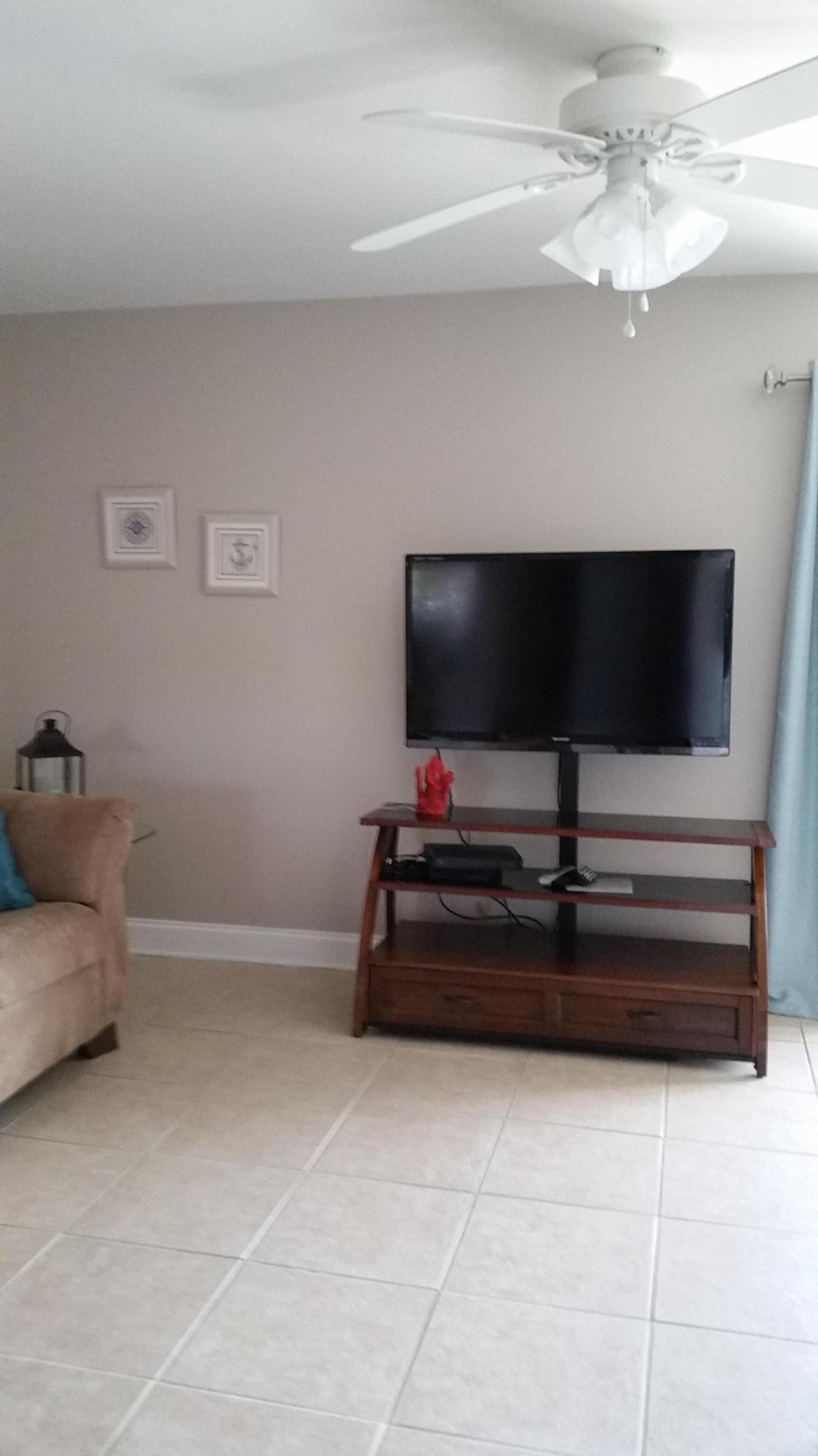 FOUNTAINHEAD CONDO - Residential Lease