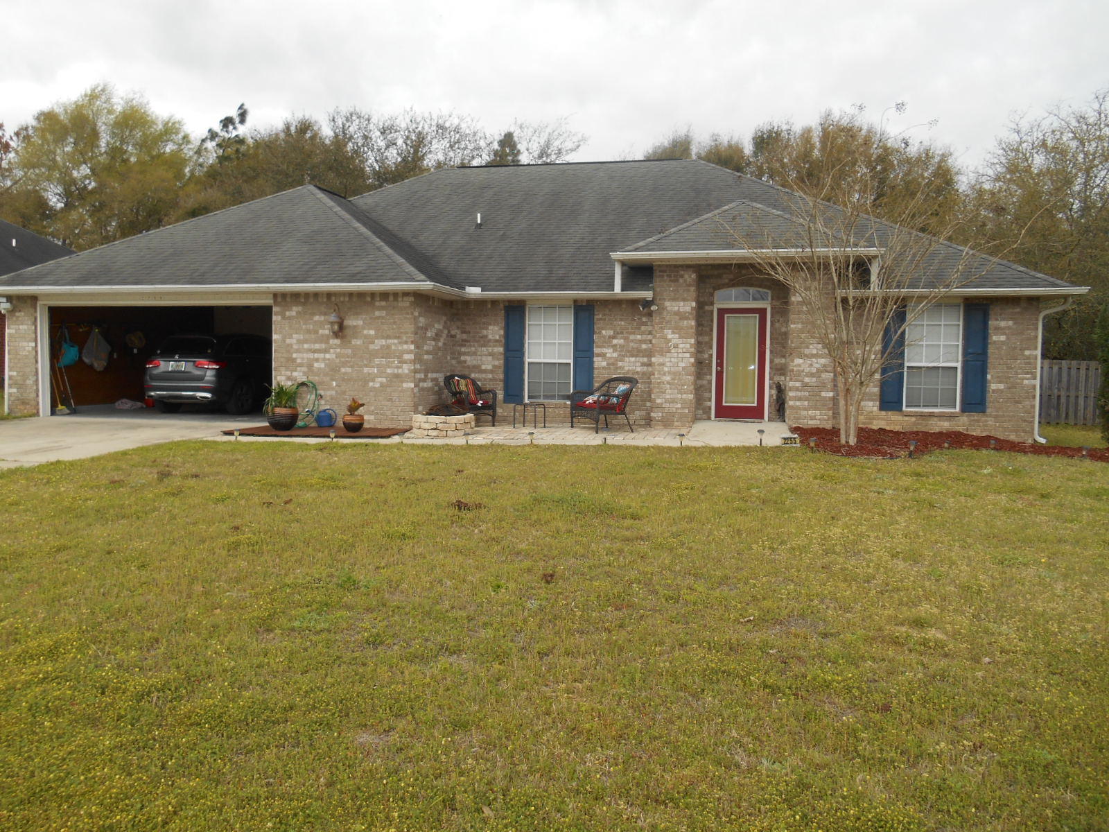 Conveniently located near downtown Crestview, but still an easy commute to all the local military bases and the beautiful beaches of the Emerald Coast. Well maintained and spacious all brick Home that has exactly what you are looking for, a foyer entrance, open design and split bedroom plan. Home features all tile flooring except for 3 Bedrooms which have new high quality carpet. Kitchen features Granite countertops, Stainless Steel appliances, fine quality cabinetry, and a large breakfast nook. Large walk-in closets in 3 of the 4 bedrooms for plenty of storage capacity. Flat privacy fenced back yard with yard building that has electricity. Master Suite has large step in shower, tile flooring, double Heirloom vanities with granite top and a huge walk in closet. What R U waiting for?