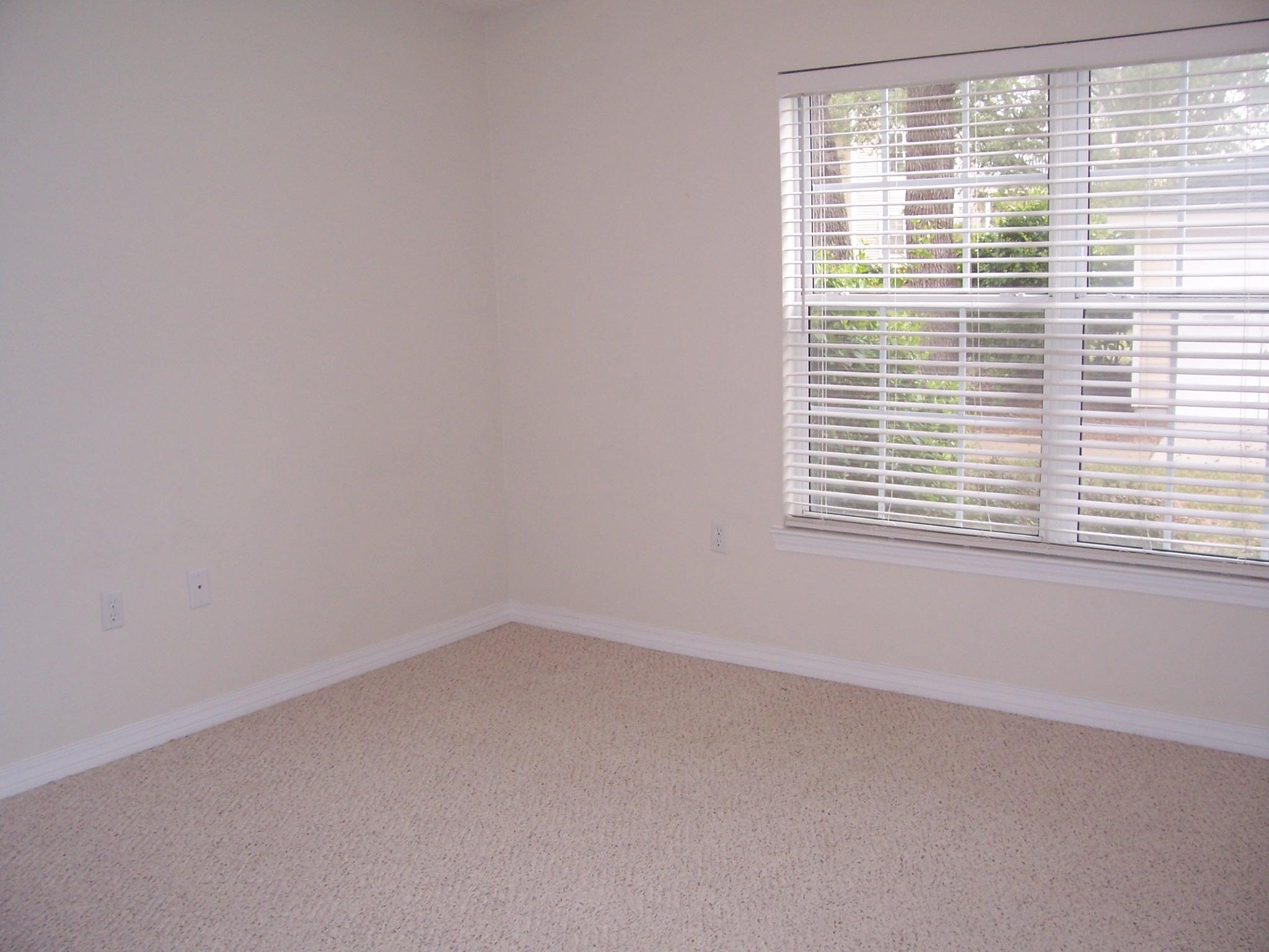 THE OAKS - Residential