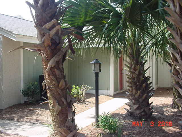 LINKSIDE VILLAGE UNIT 2 - Residential