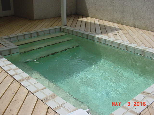 LINKSIDE VILLAGE UNIT 2 - Residential