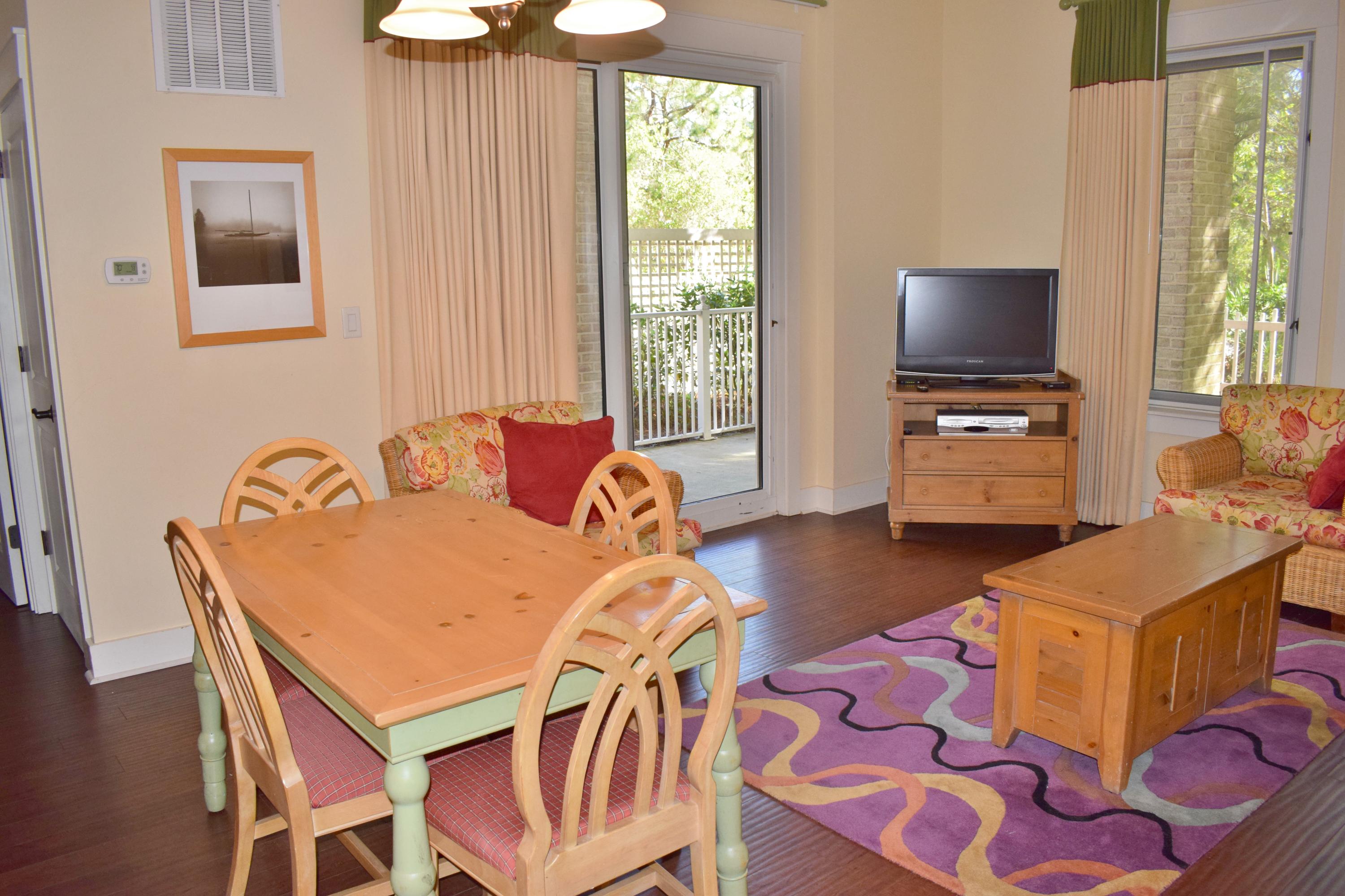 PILOT HOUSE - Residential Lease
