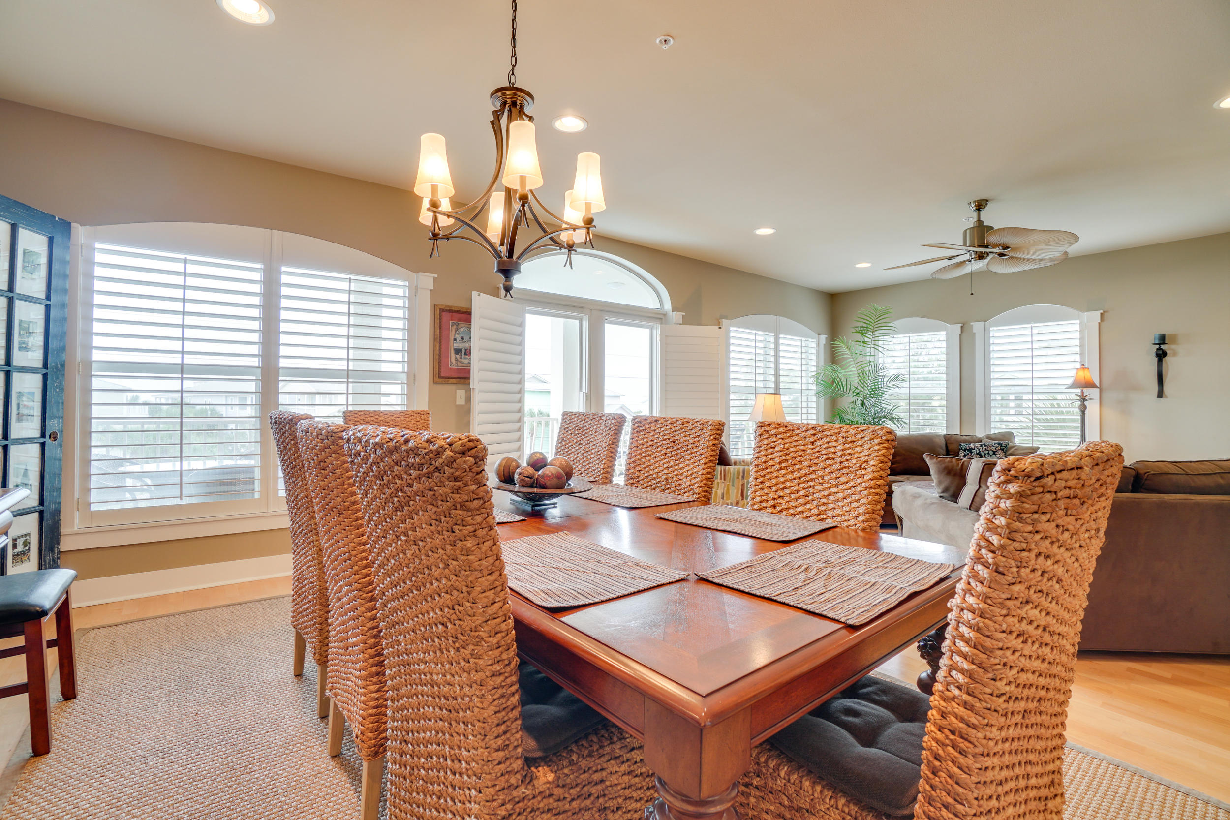 VILLAS AT SEAGROVE BEACH - Residential