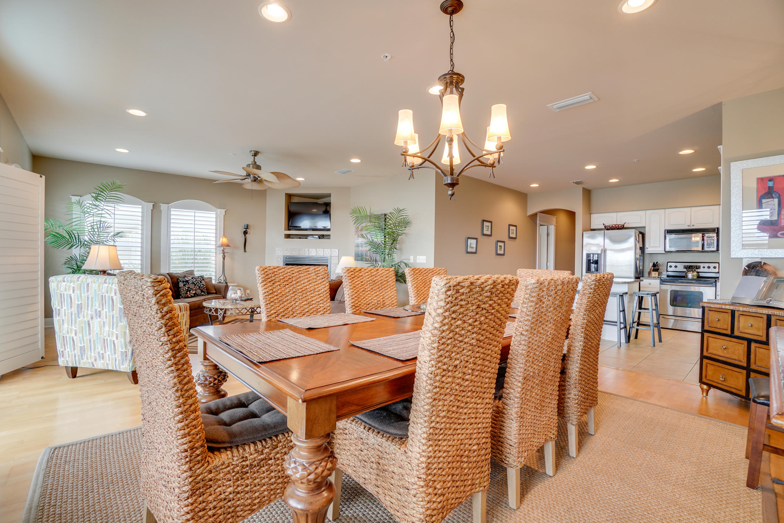 VILLAS AT SEAGROVE BEACH - Residential