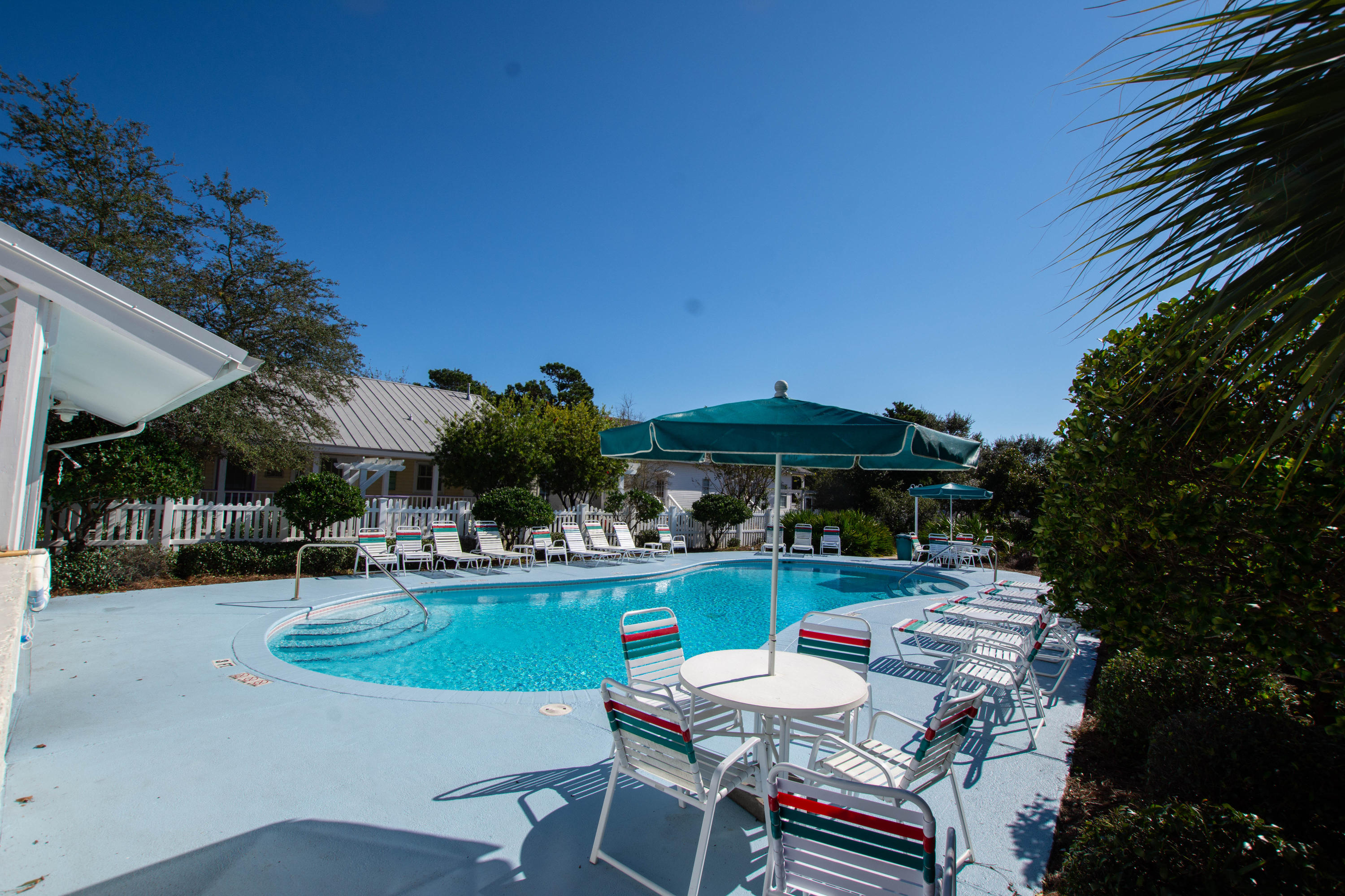 CRYSTAL BEACH - Residential