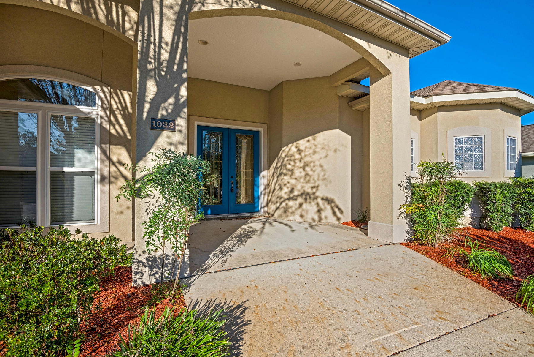 CHARDONNAY ESTATES - Residential Lease