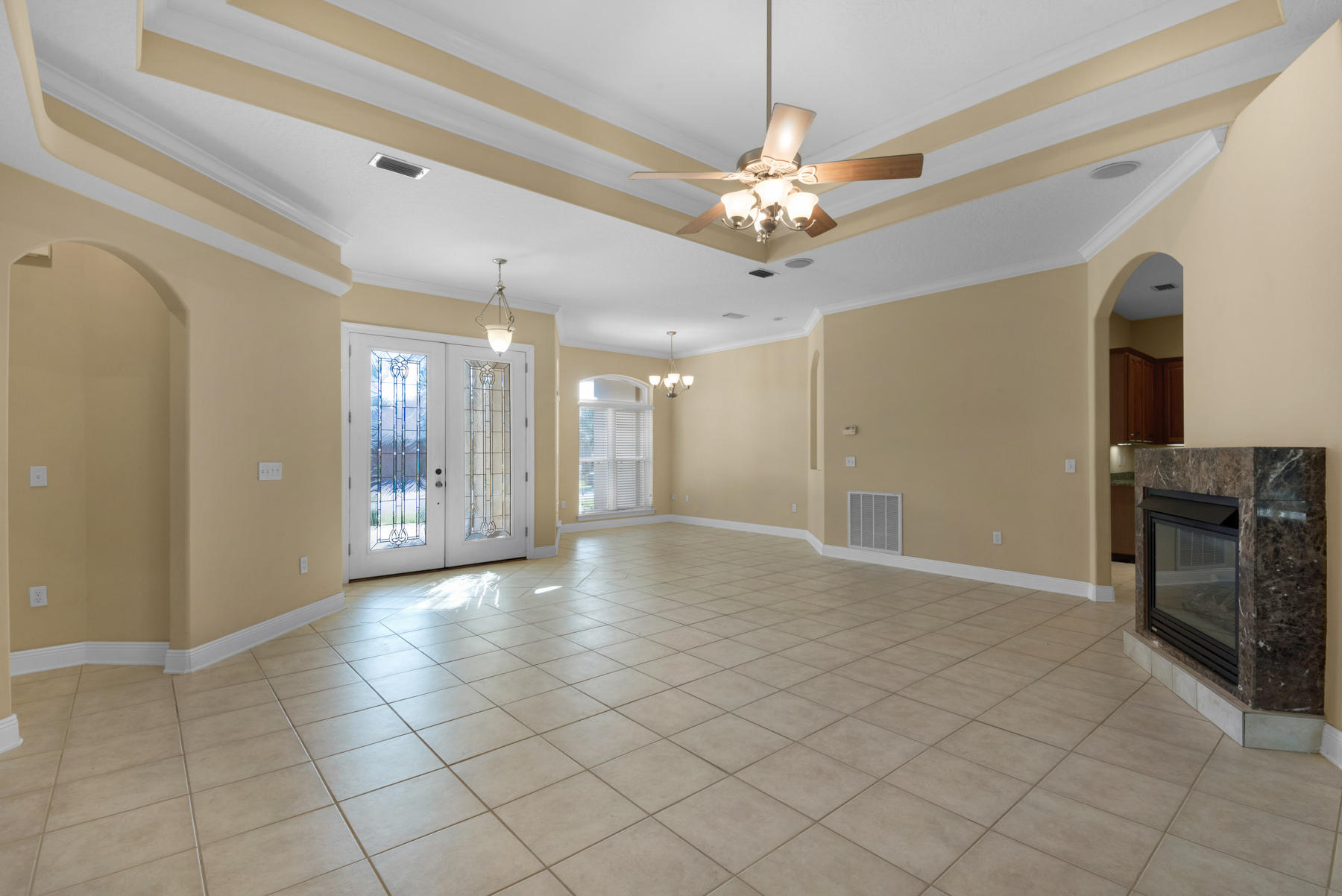 CHARDONNAY ESTATES - Residential Lease
