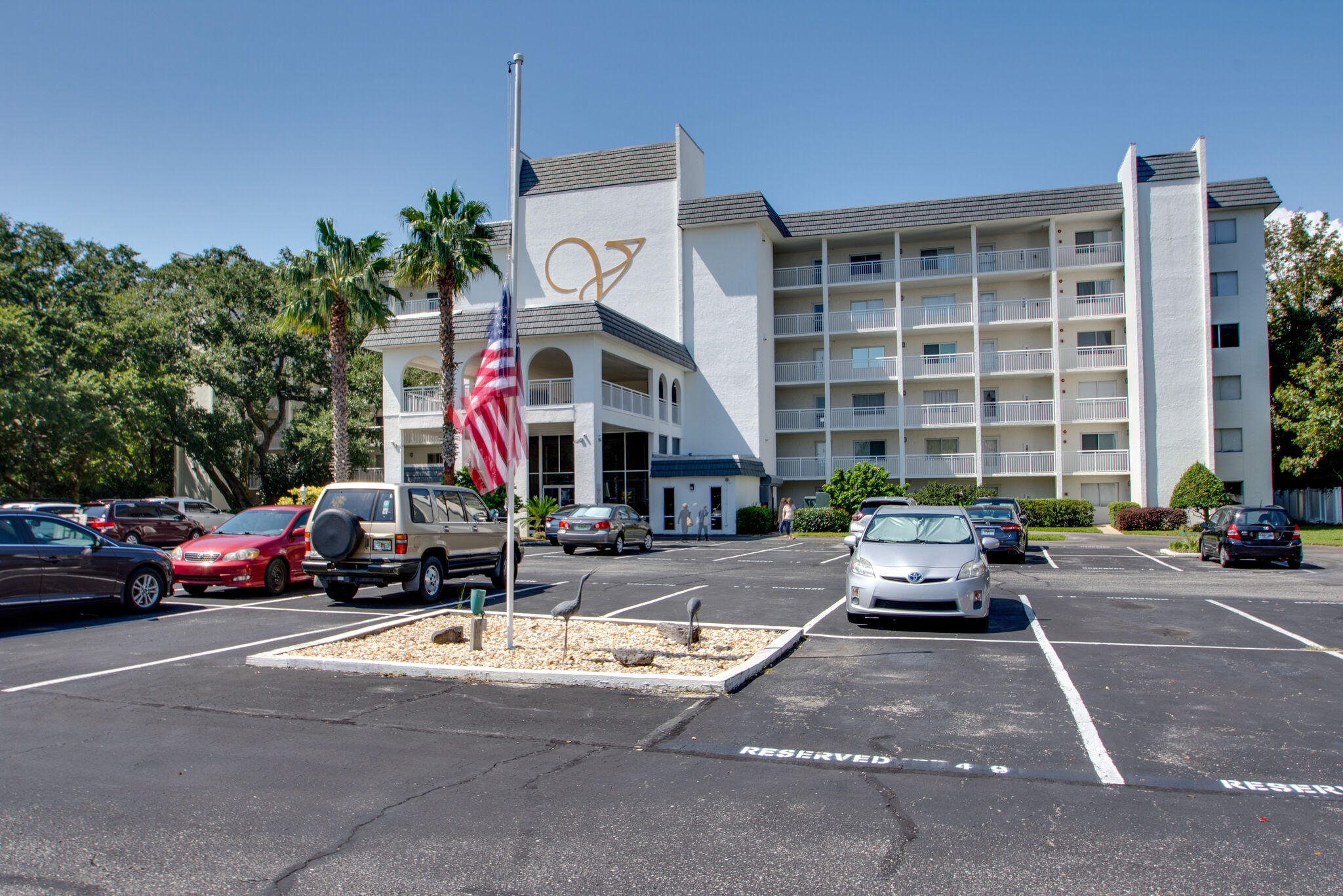VALENCIA CONDO - Residential