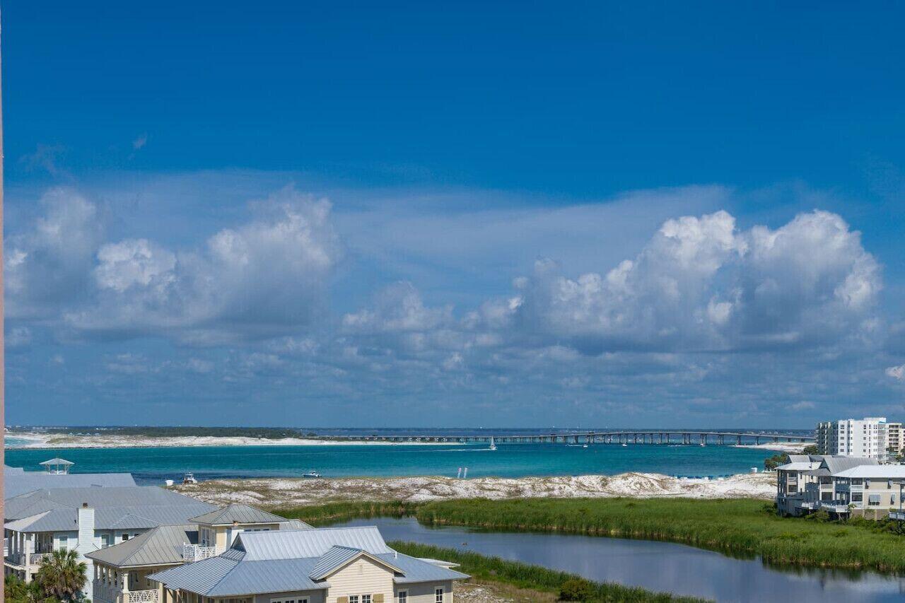 JETTY EAST CONDO - Residential