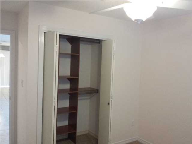 EMERALD ESTATES - Residential Lease