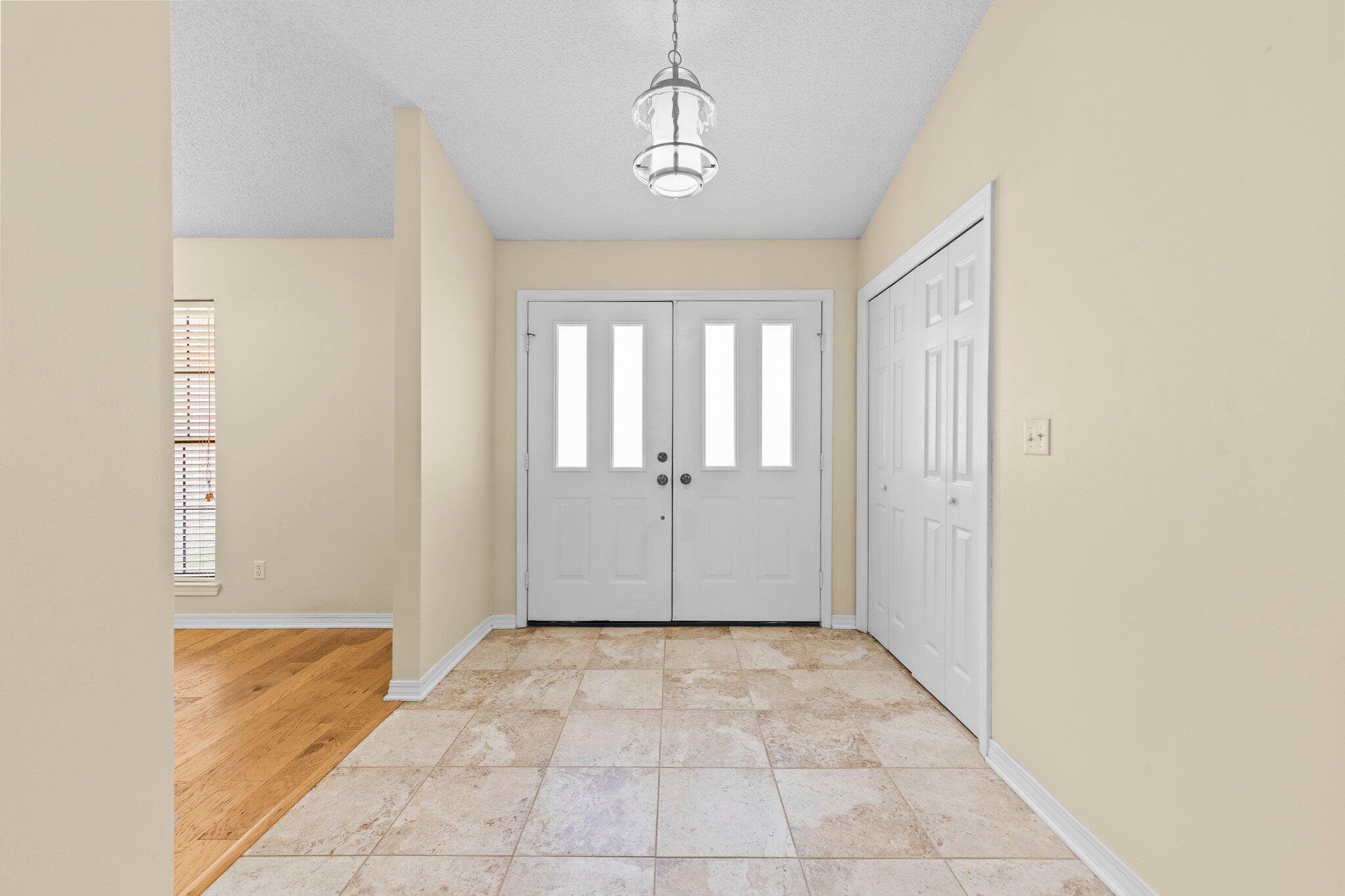 QUAIL TRAIL - Residential Lease