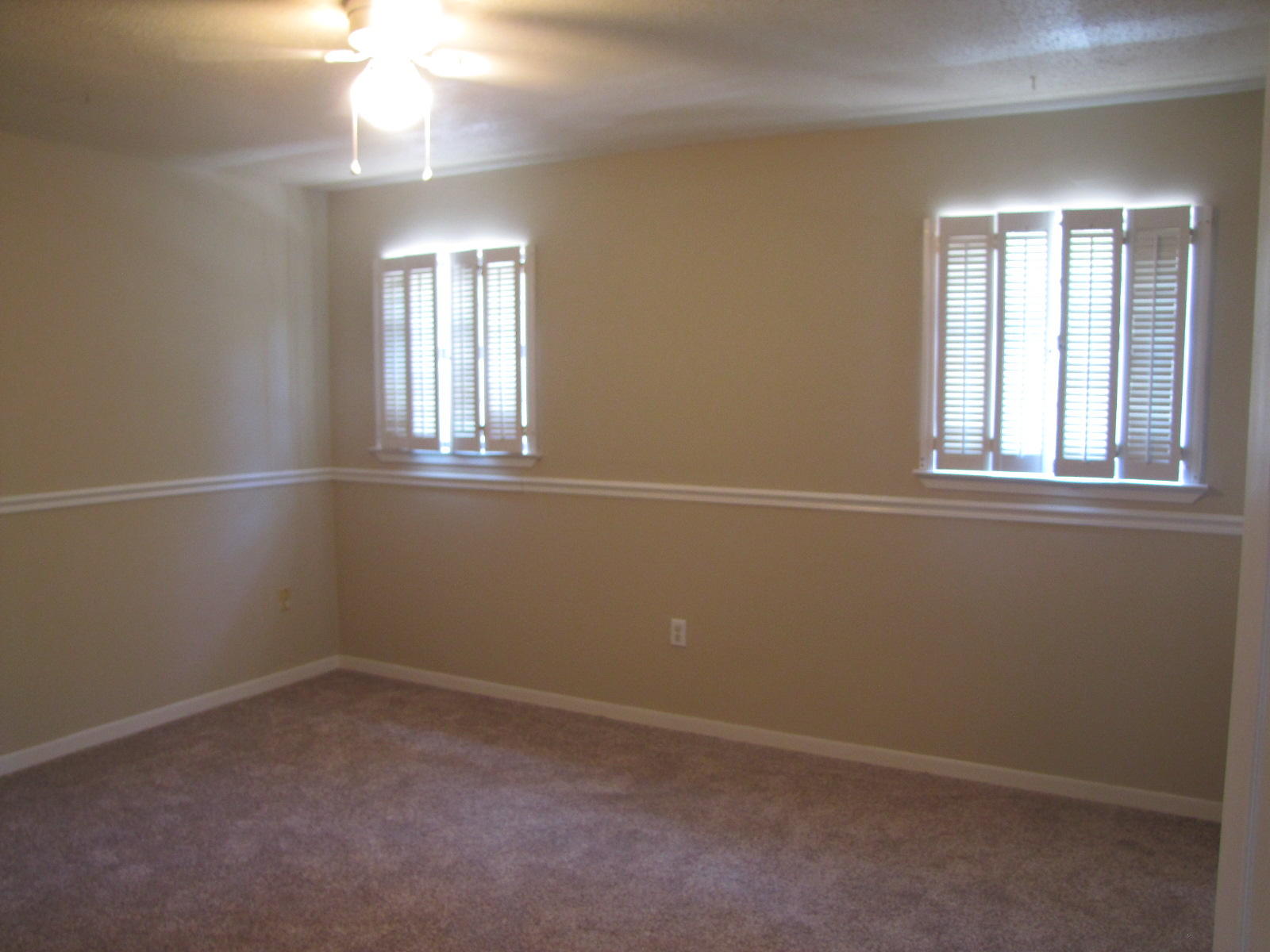 NCLAUGHLIN & HARRIS - Residential Lease
