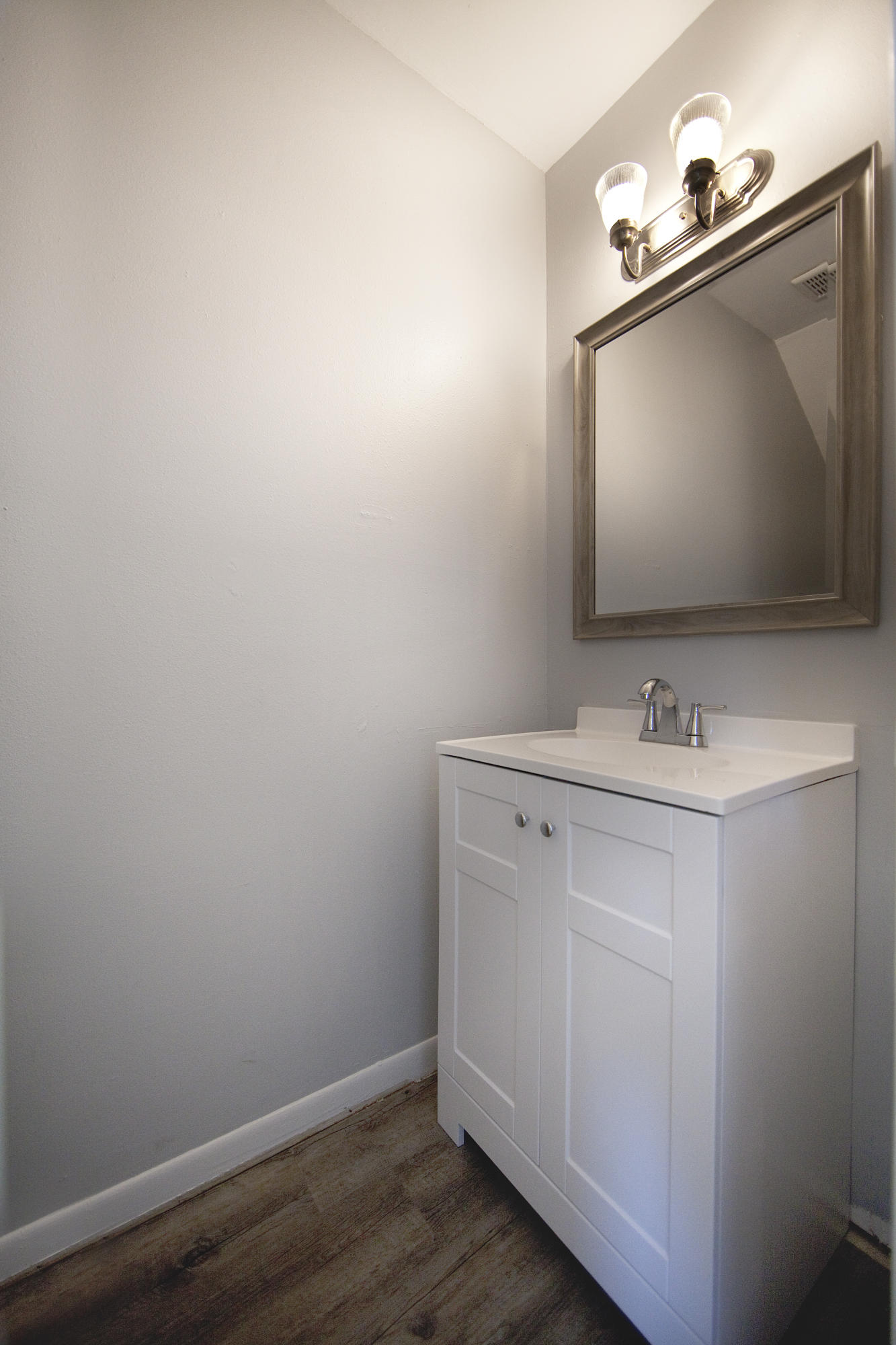 Valparaiso Pinecrest #2 - Residential Lease