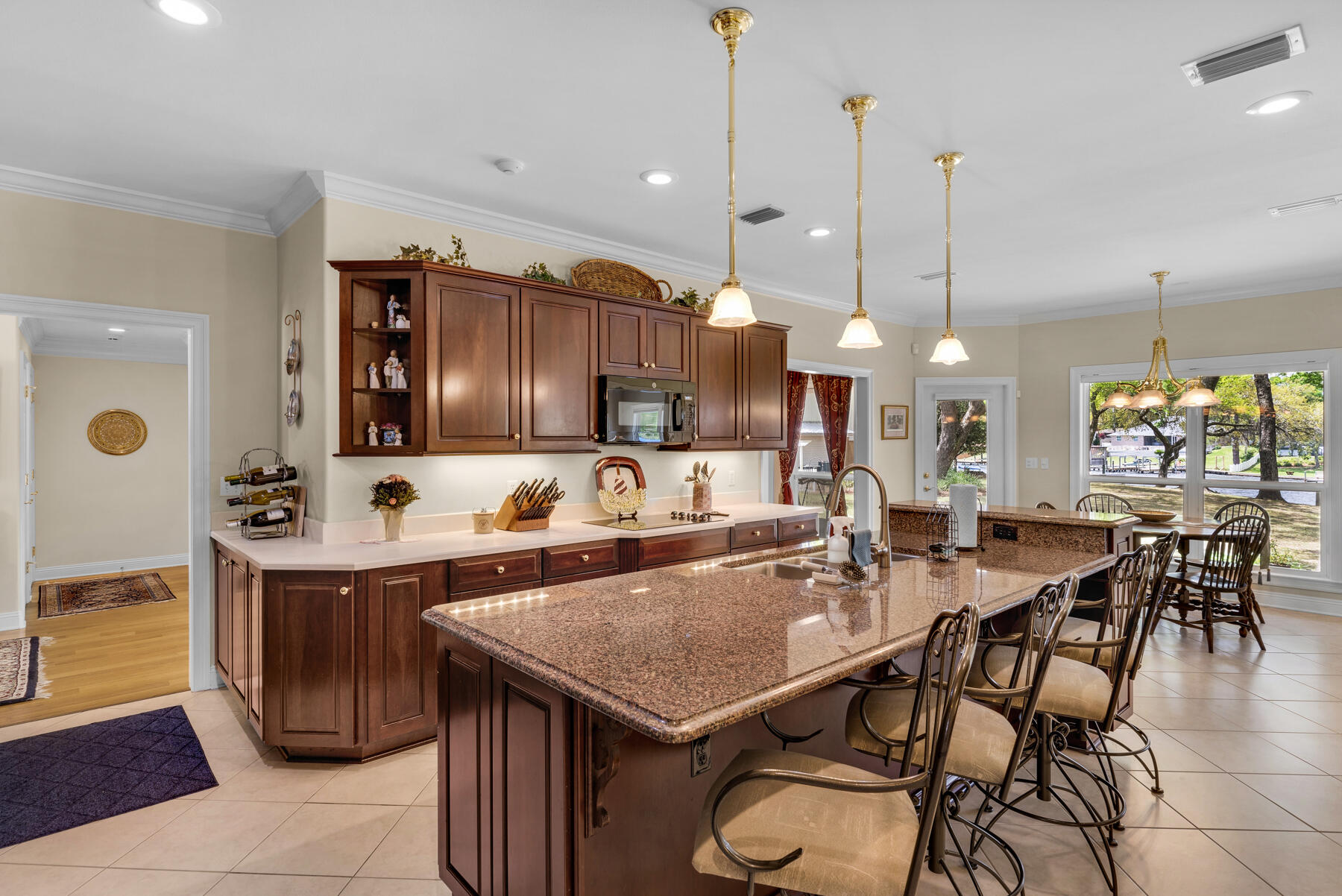 Lafitte Crescent - Residential