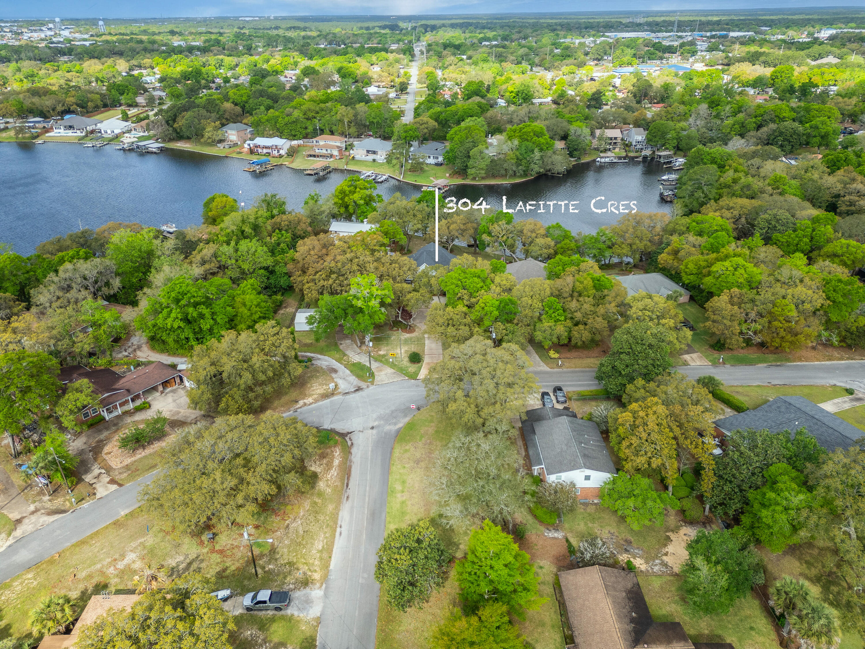 Lafitte Crescent - Residential