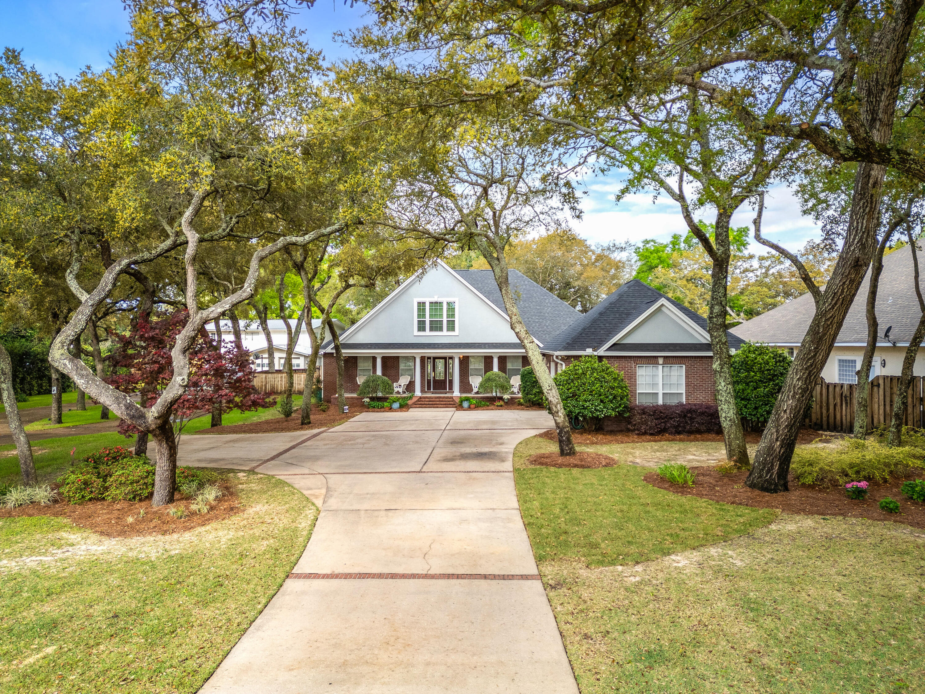 Lafitte Crescent - Residential