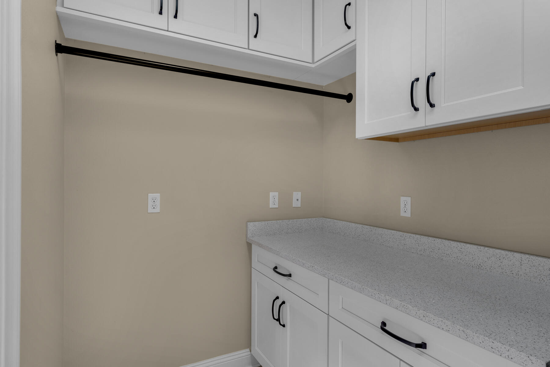Lafitte Crescent - Residential