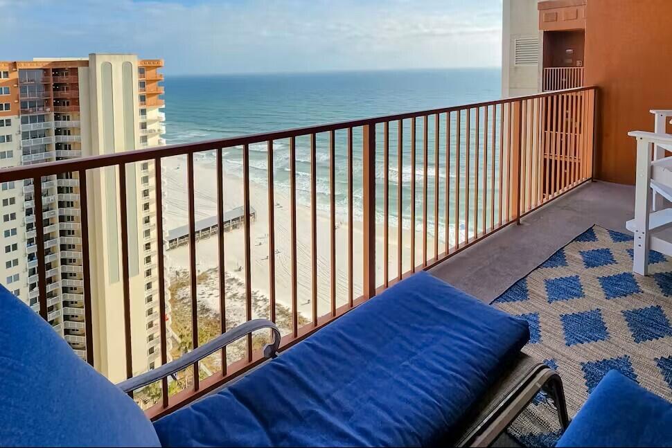 SHORES OF PANAMA - Residential