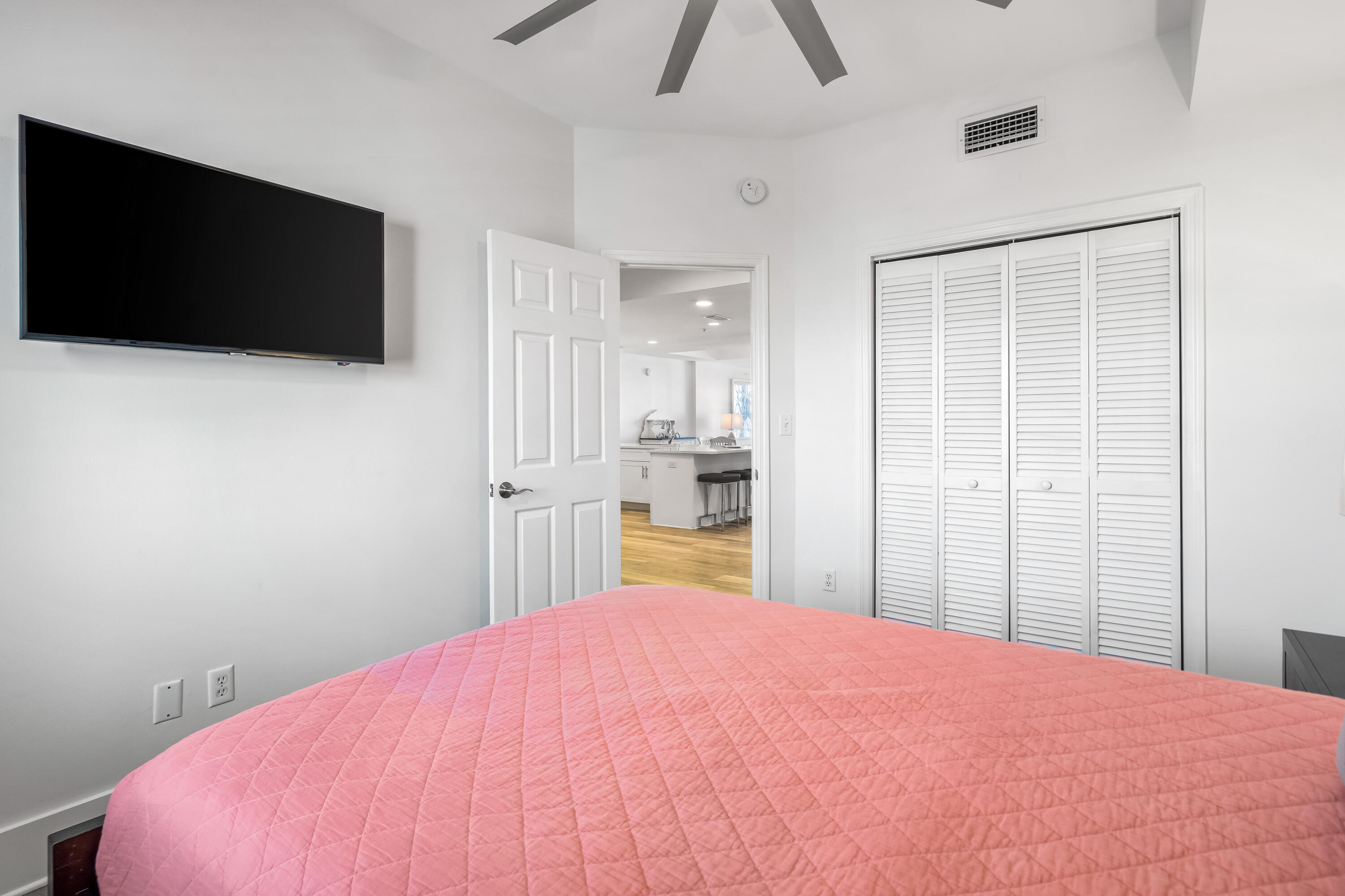 SUMMERCHASE CONDO - Residential