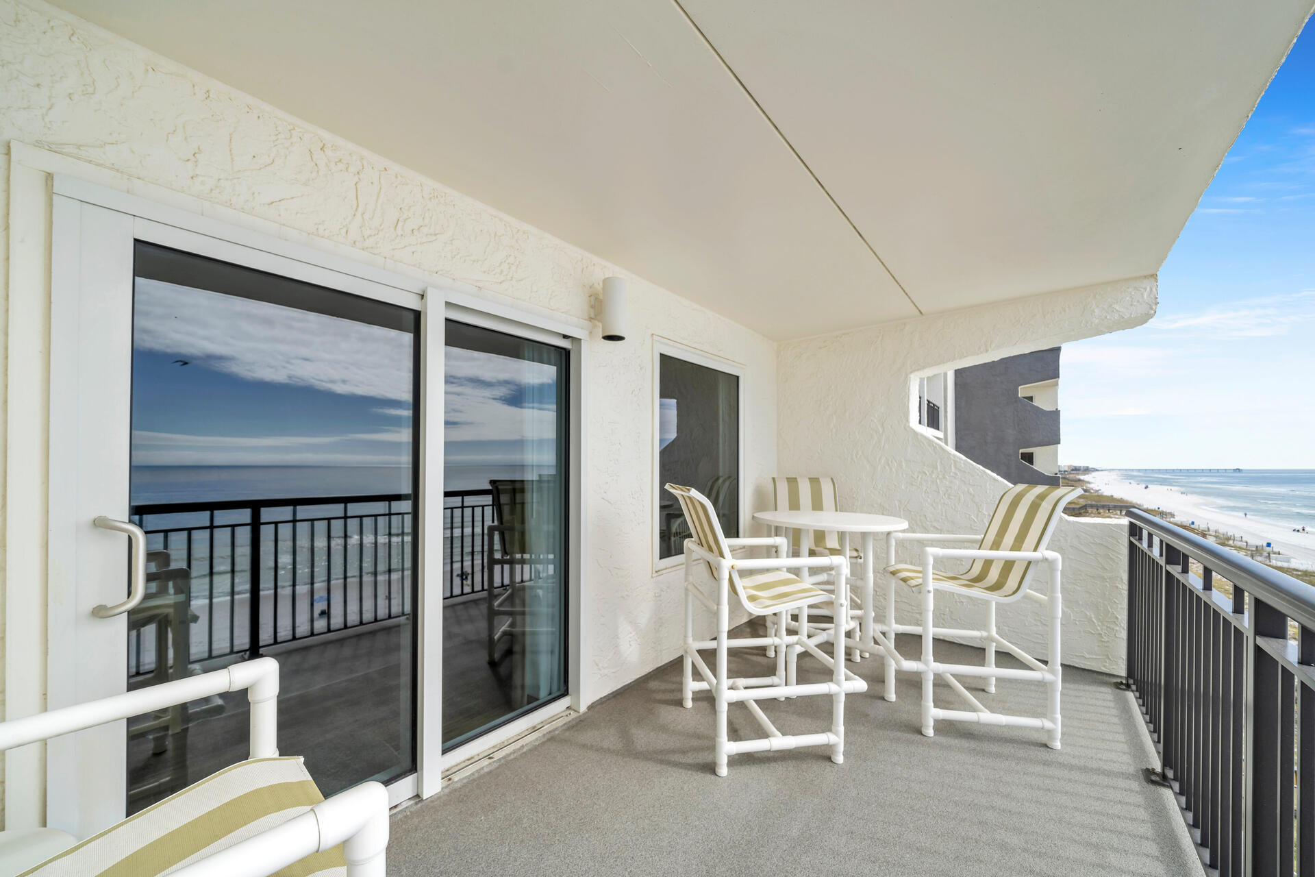 ISLAND ECHO CONDO - Residential