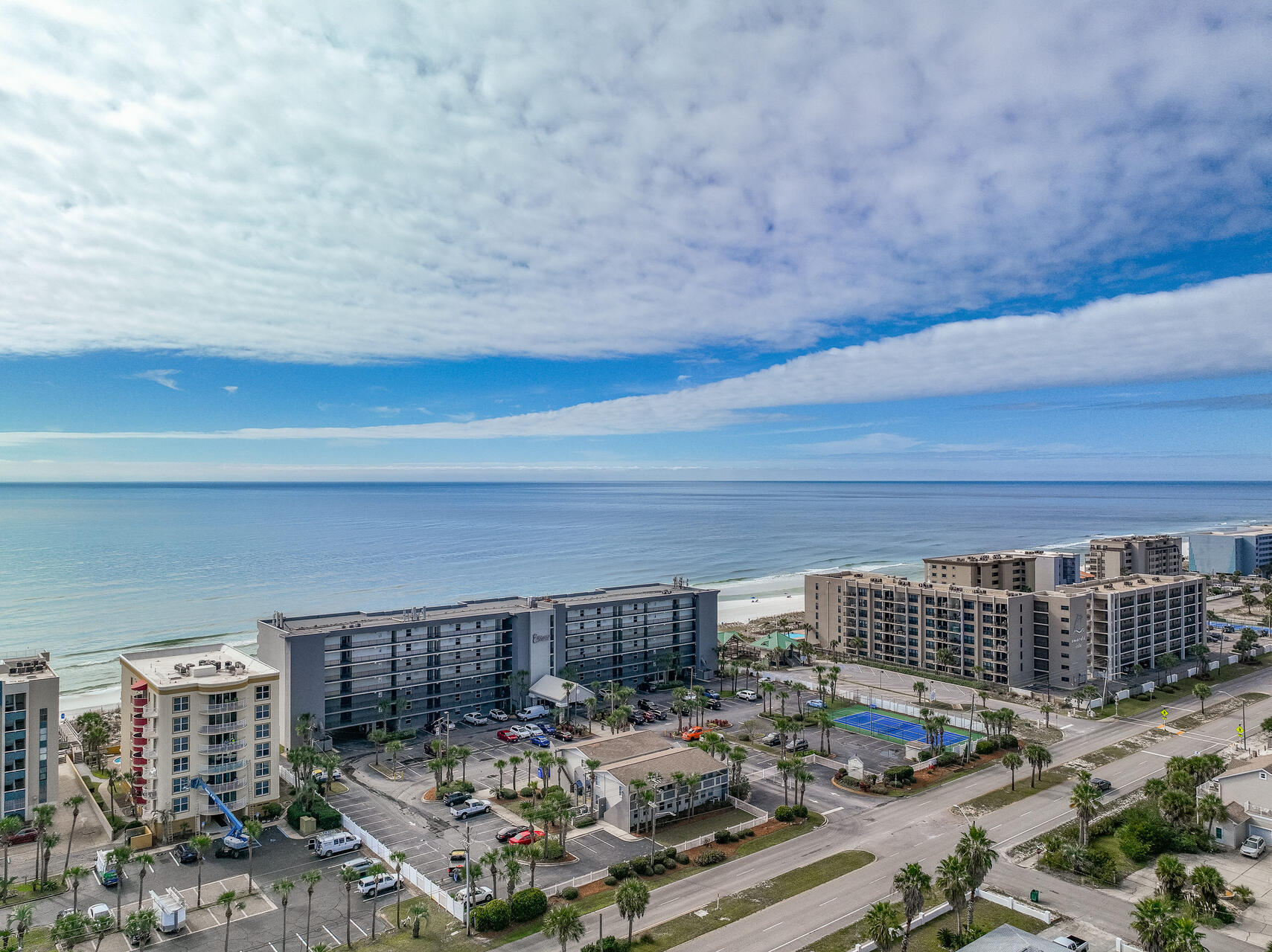 ISLAND ECHO CONDO - Residential