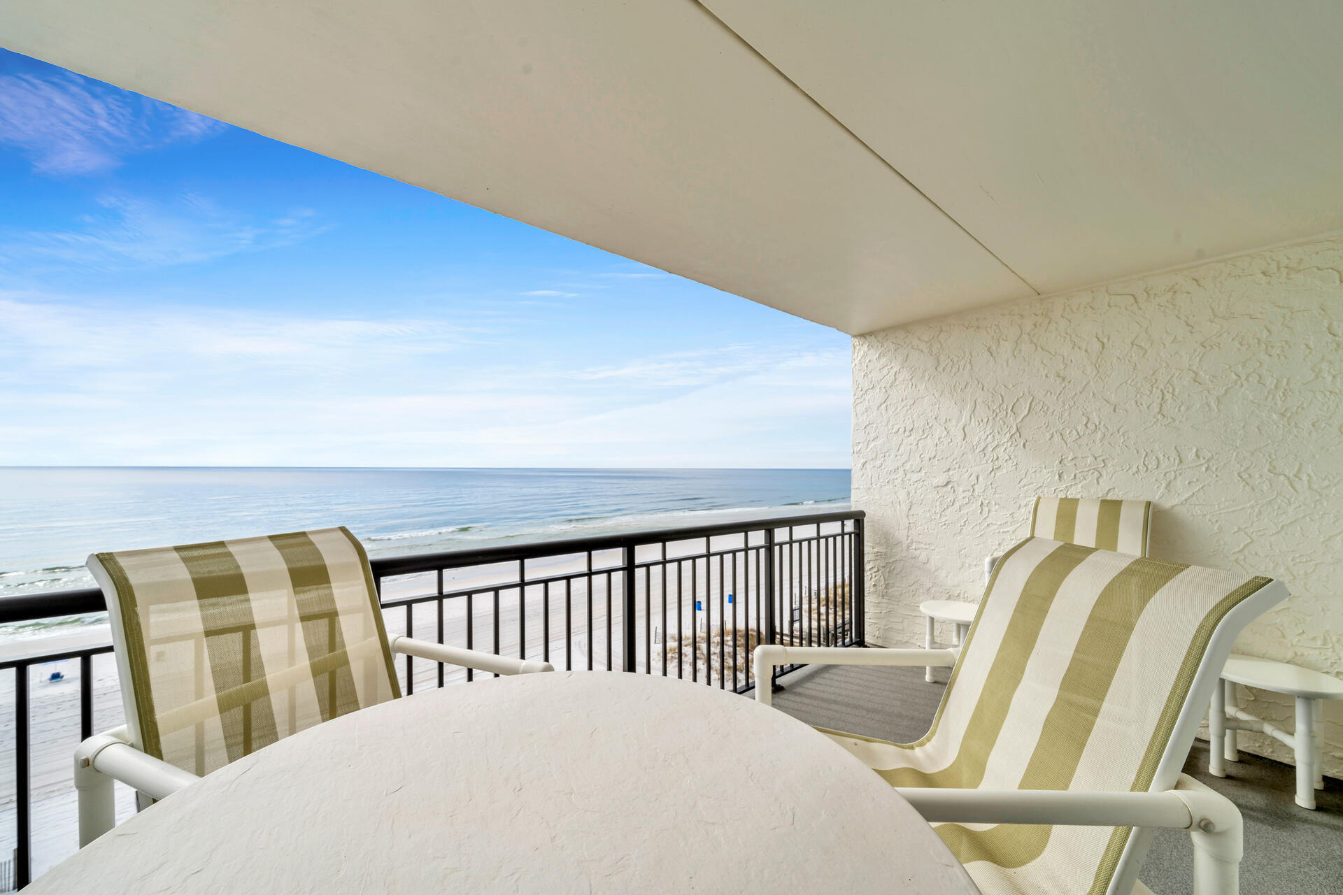 ISLAND ECHO CONDO - Residential