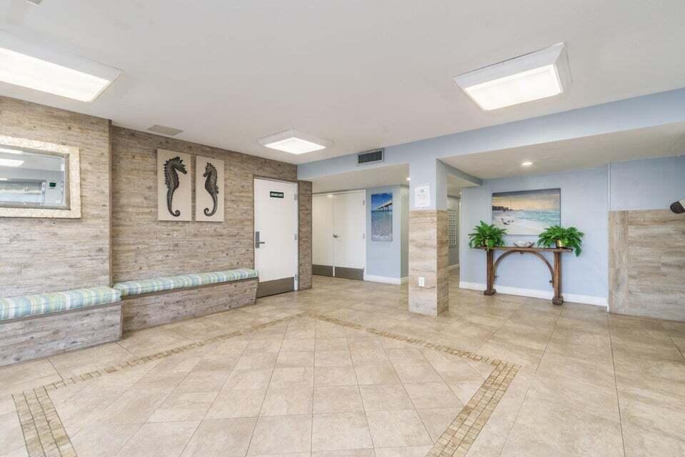 ISLAND ECHO CONDO - Residential