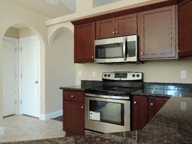HOLLEY BY THE SEA - Residential