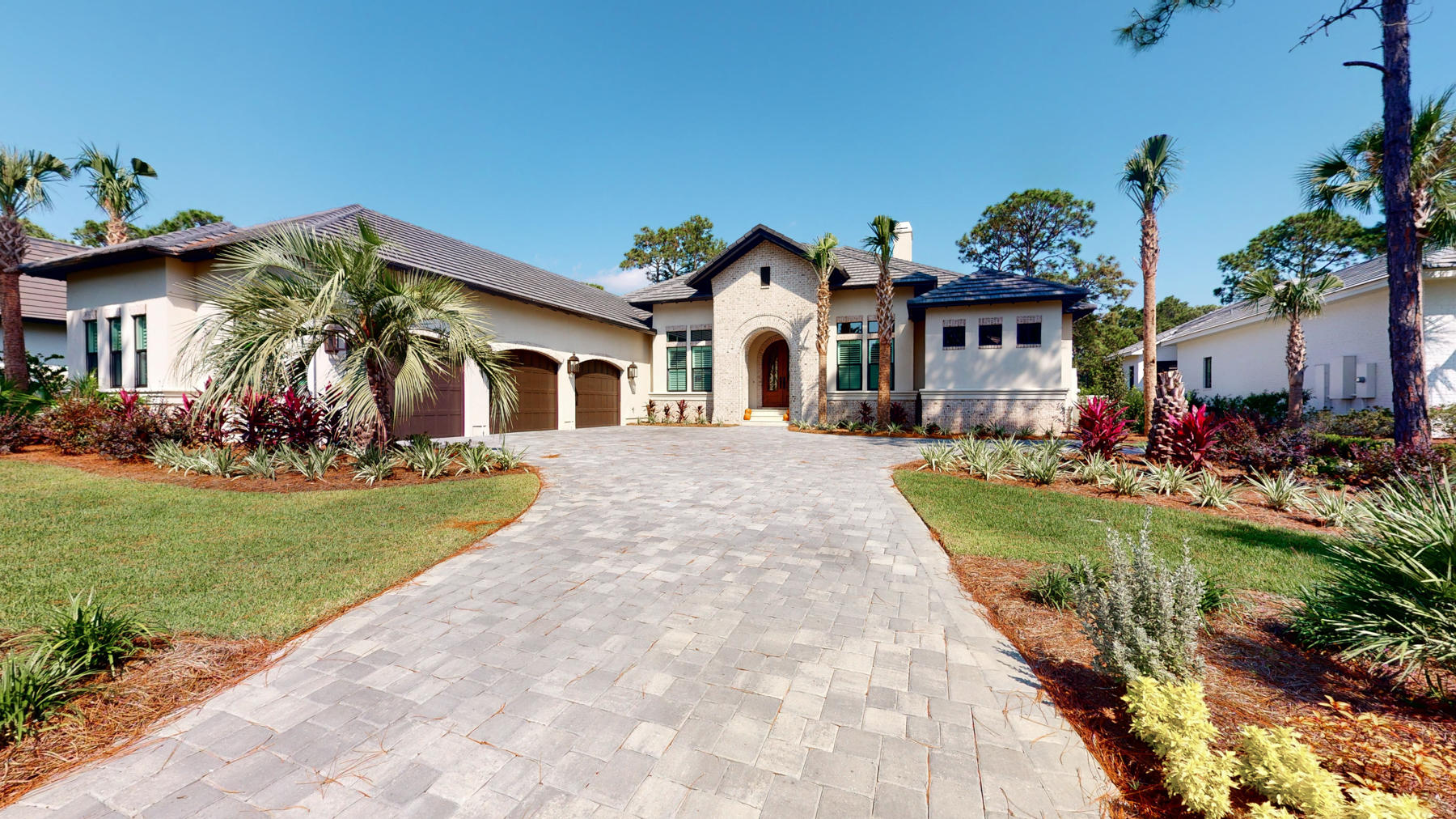 ISLAND GREEN - Residential