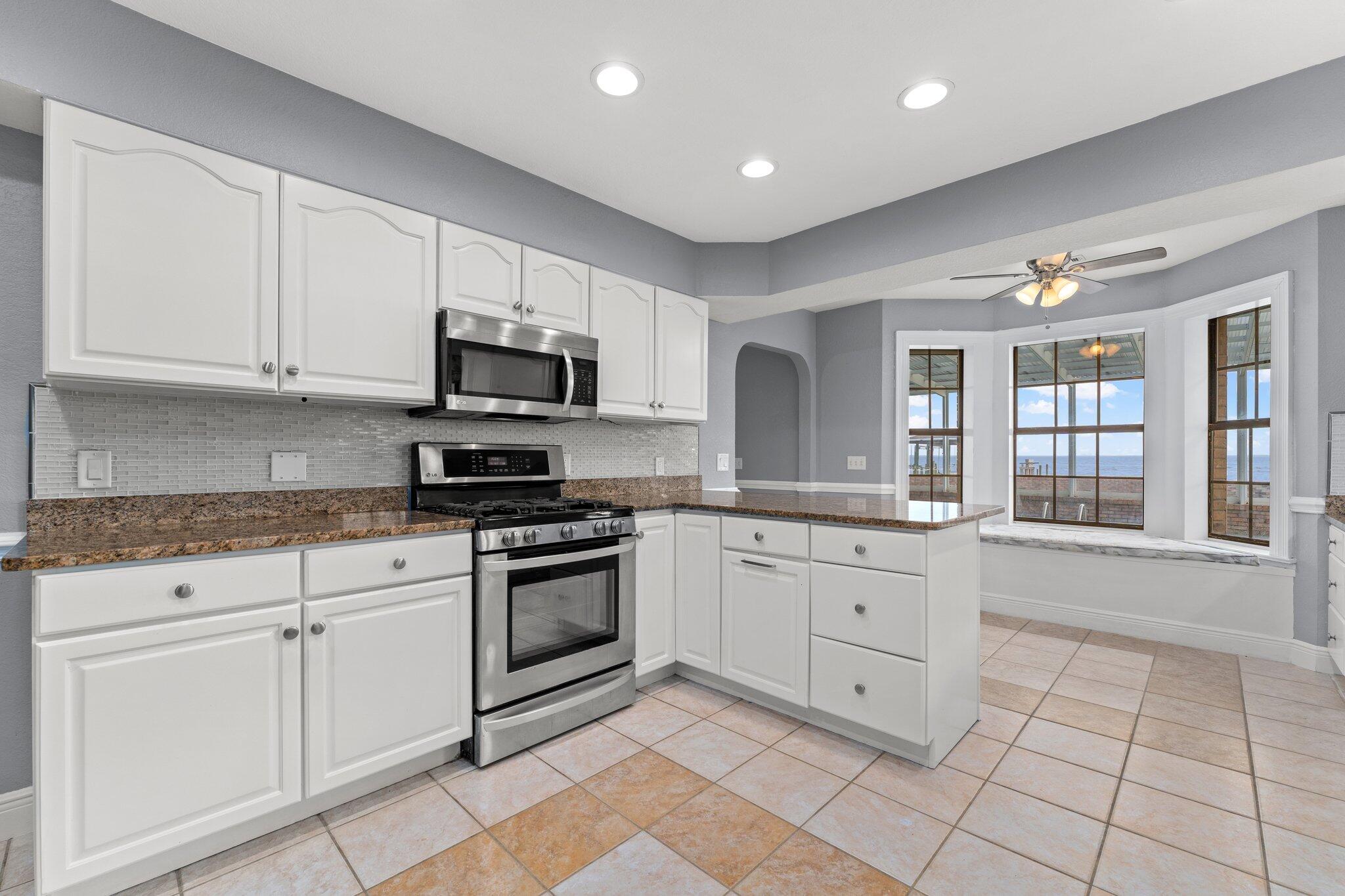 DANA POINT ESTATES - Residential