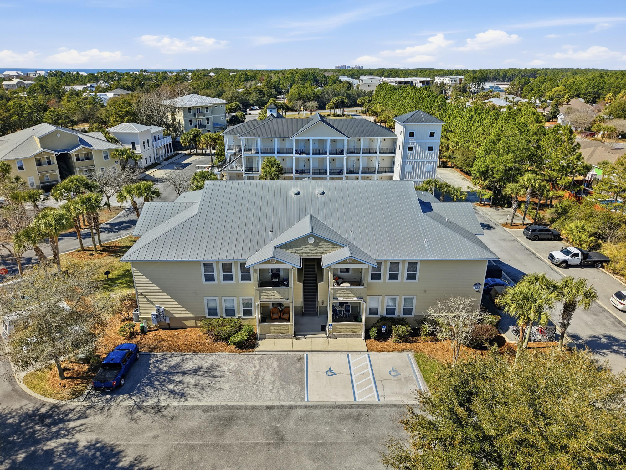TOPSAIL VILLAGE - Residential
