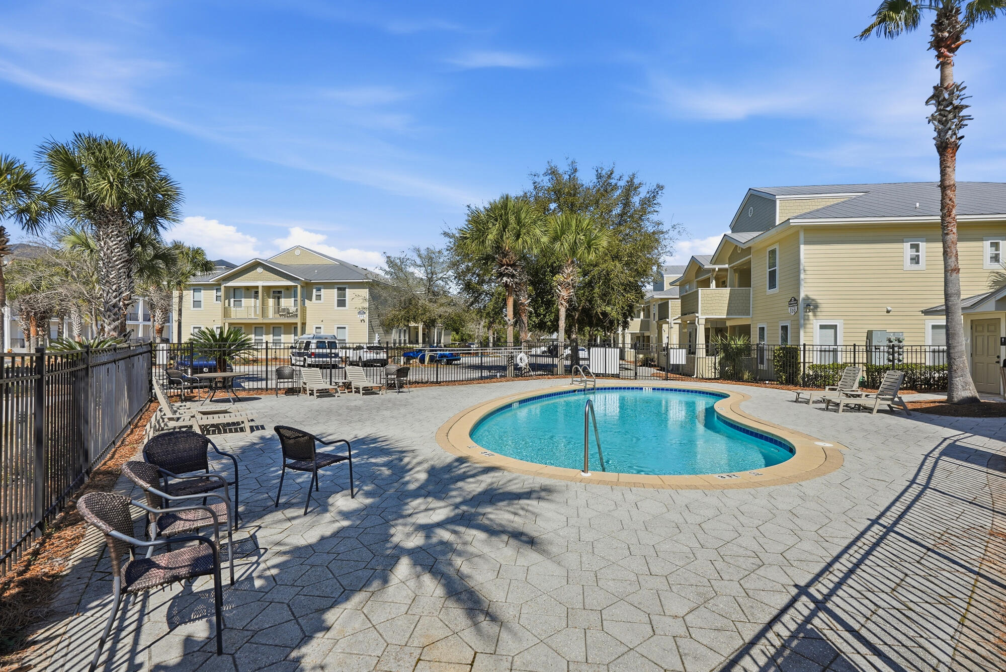 TOPSAIL VILLAGE - Residential