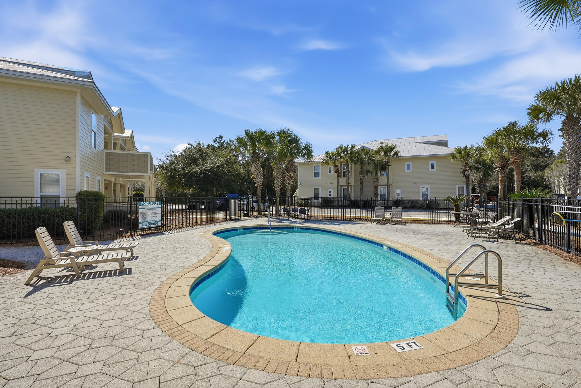 TOPSAIL VILLAGE - Residential
