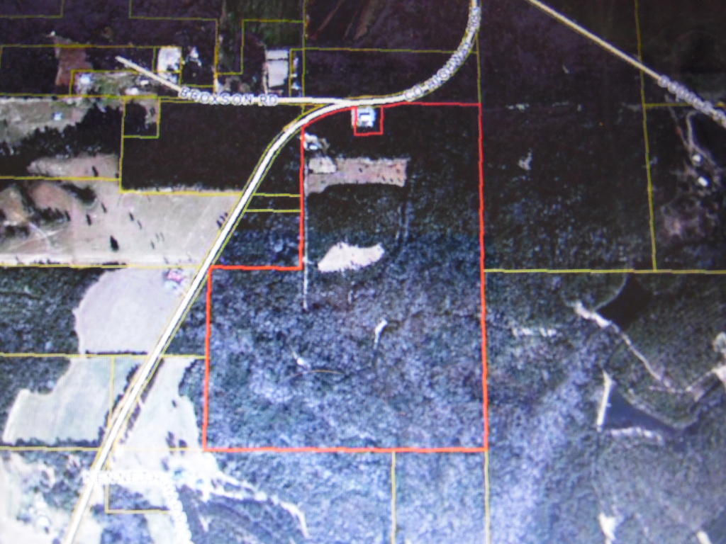 !!! HUNTERS PARADISE !!! If you have been looking for that special piece of land for a weekend retreat or a home site with acreage. Look no further.At just under 100 acres, This property has the potential to be an outdoorsman dream come true. This property has all you could ask for 8 acres cleared for food plots , timber and water. There is also a home on this property that with TLC would make a great hunting cabin. Call to schedule an appointment today.