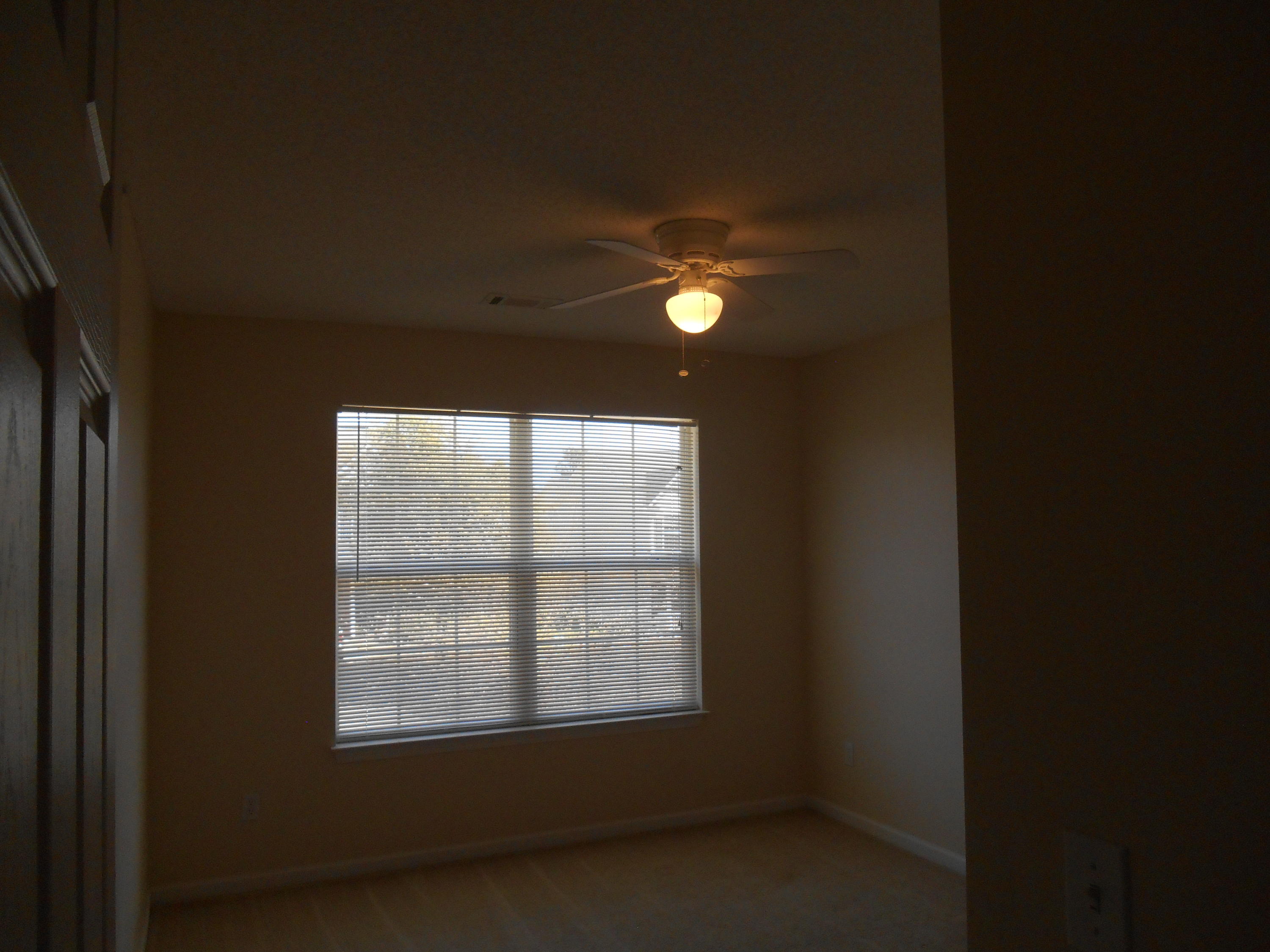 ROLLING PINES - Residential Lease