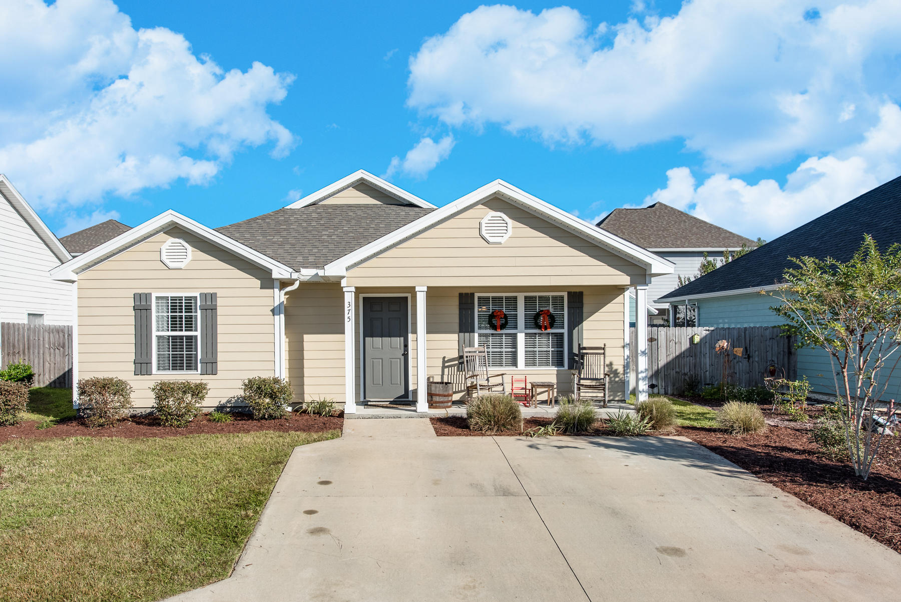 This beautiful home is ideally located in one of the Walton counties most sought after family neighborhood's. Built in 2013 with modern upgrades including stainless steel appliances, extended granite countertops and beautiful engineered flooring. The large first floor master includes a walk-in closet in the master bath, double vanity and a stand-up shower. The large fenced-in backyard is perfect for relaxing, and the open-concept floor plan and tall ceilings throughout allow for a spacious and welcoming entertaining
*Buyer is responsible for personally verifying details about this property. Any information contained in this listing is believed to be accurate but is not guaranteed.