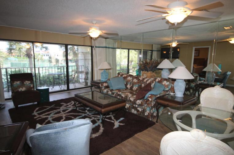Don't miss this opportunity to own a River Oaks Tennis Villa at the beautiful Edgewater Resort! Extra spacious because it's an end unit with extra square footage and window. Close to the sports amenities! Located at Edgewater Beach and Golf Resort, a premier full service resort offering amenities like no other. Relax by the beach-side lagoon pool, hut tubs or heated pools. Gulf-front restaurants from casual dining at Oceans's Bar and Grill to a quick bite or treat at Paradise Pizza, Starbucks, or Edgie's Corner Market. Pamper yourself at the Spa or Beauty Salon. Play unlimited tennis, golf, basketball or shuffleboard. All information is believed to be correct but should be verified by the Buyer.