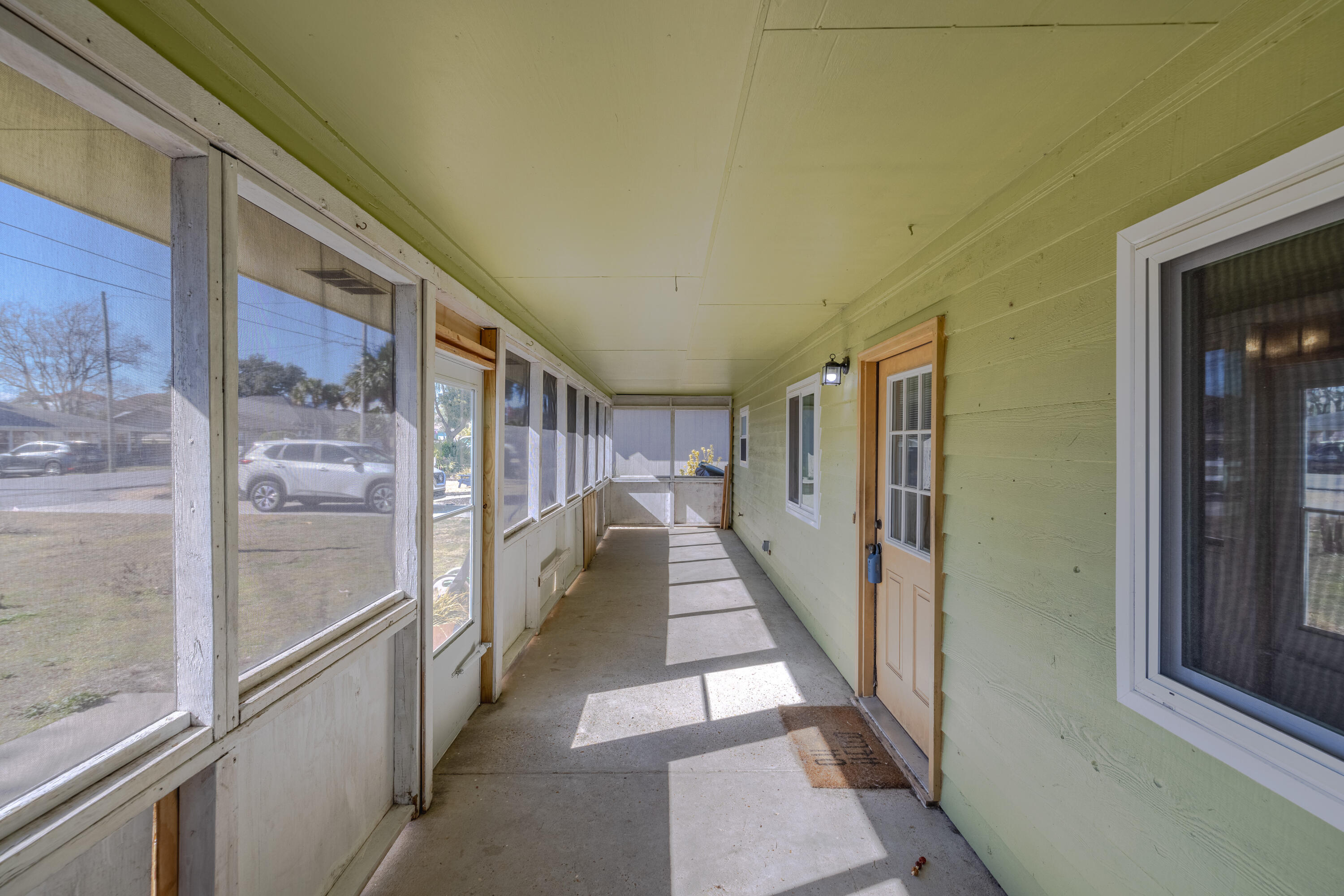 RIVIERA BEACH - Residential