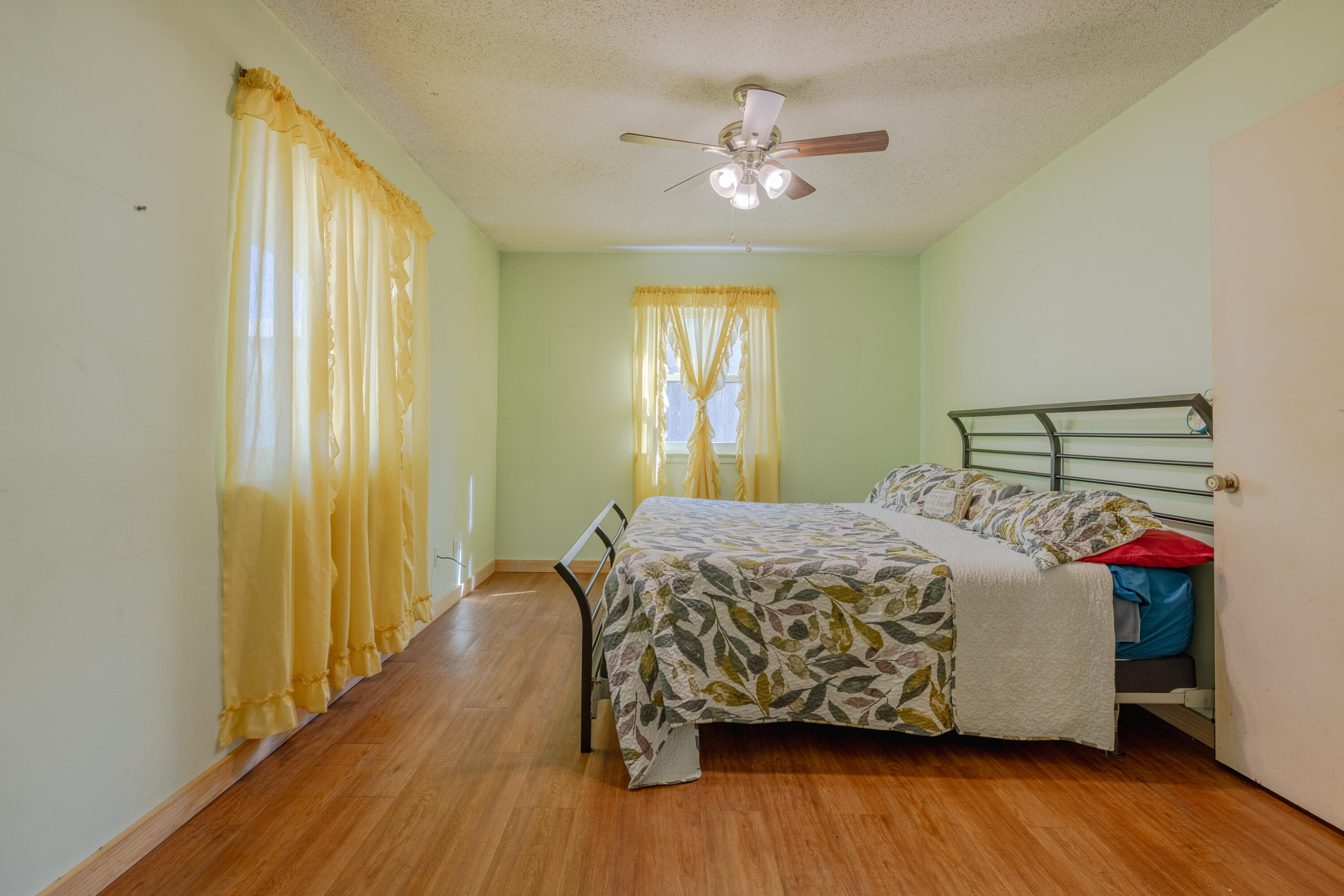 RIVIERA BEACH - Residential