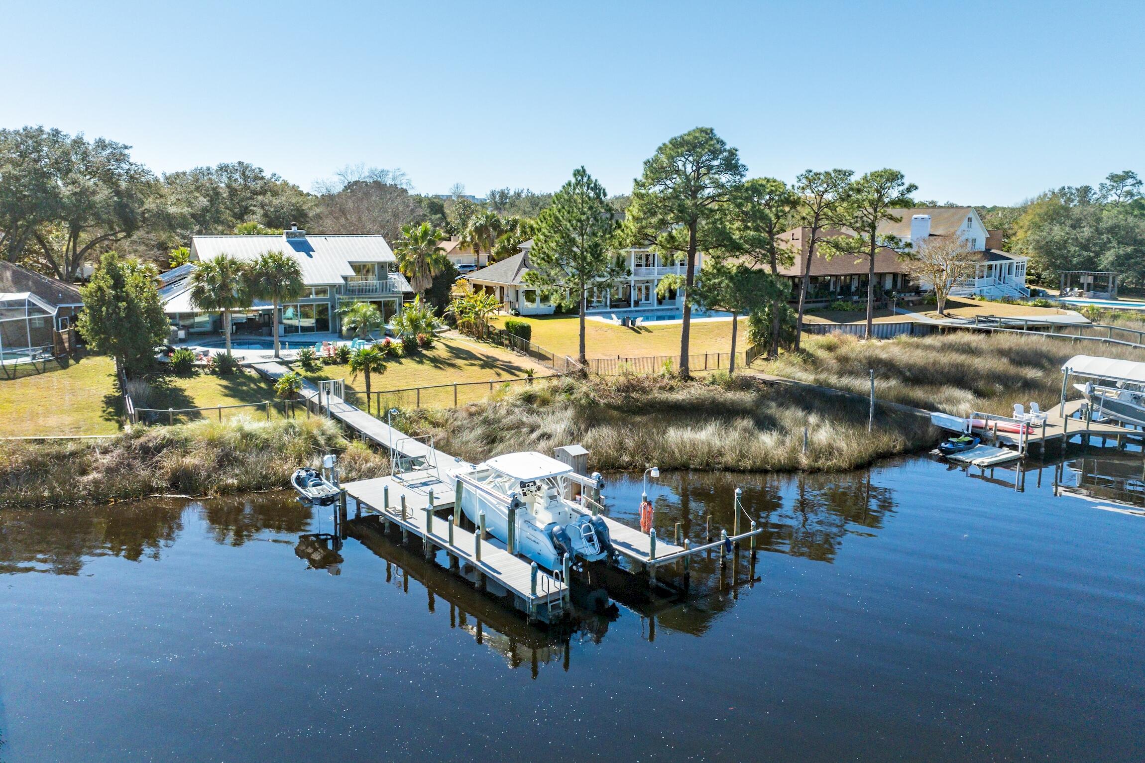 INDIAN BAYOU - Residential