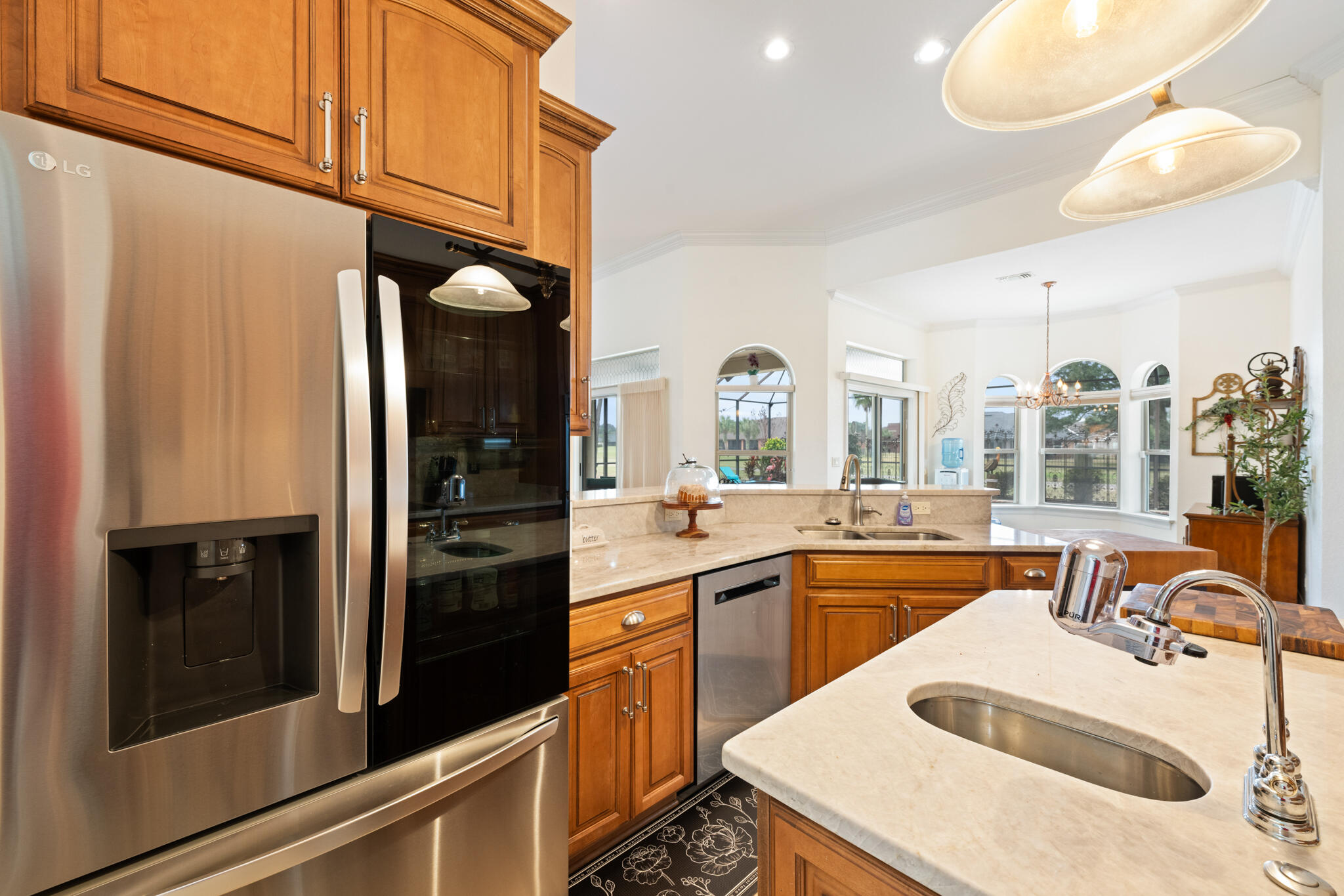HOLLEY BY THE SEA - Residential