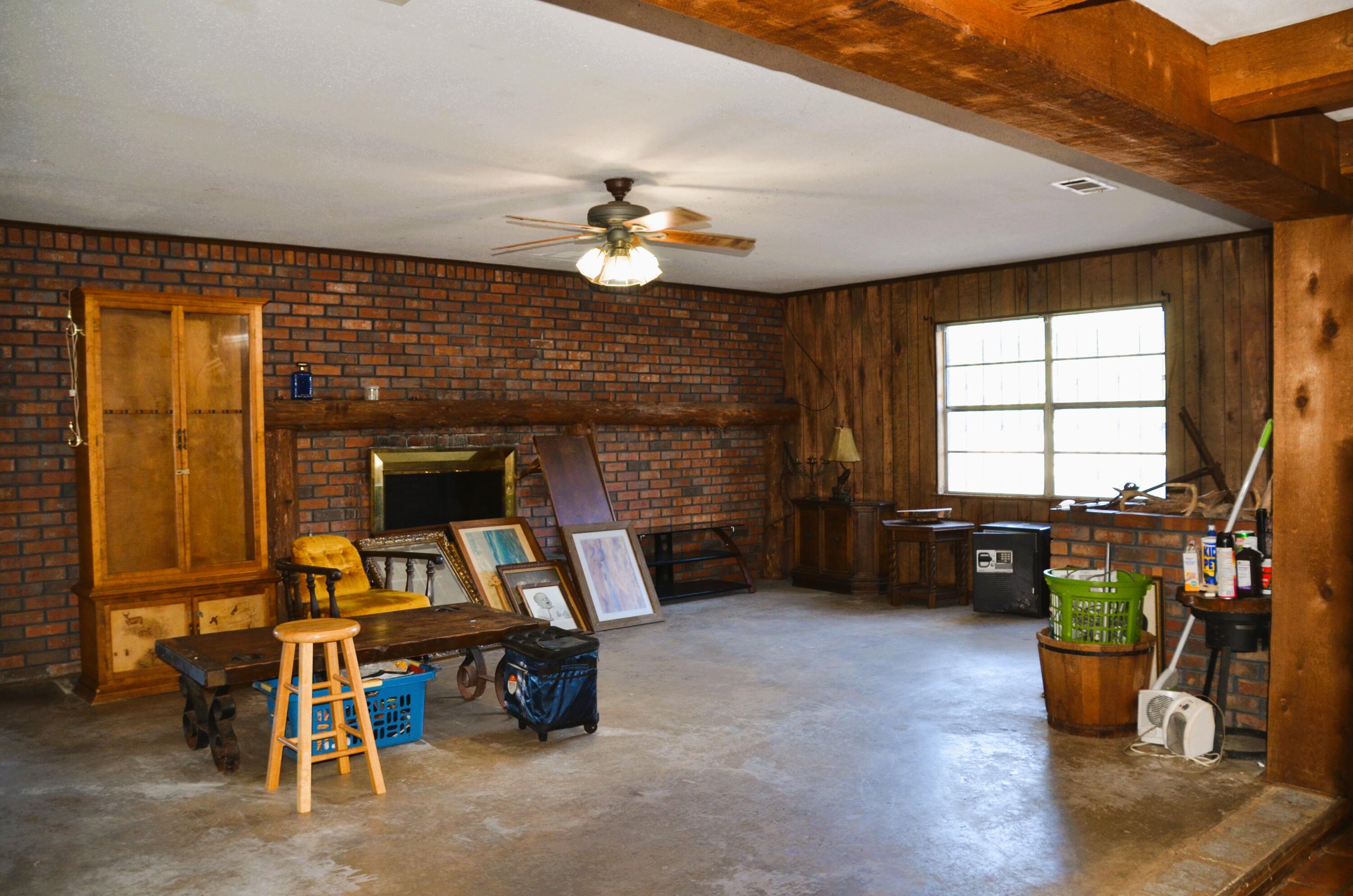 RESUB OF KELLYS ADD TO DESTIN - Residential