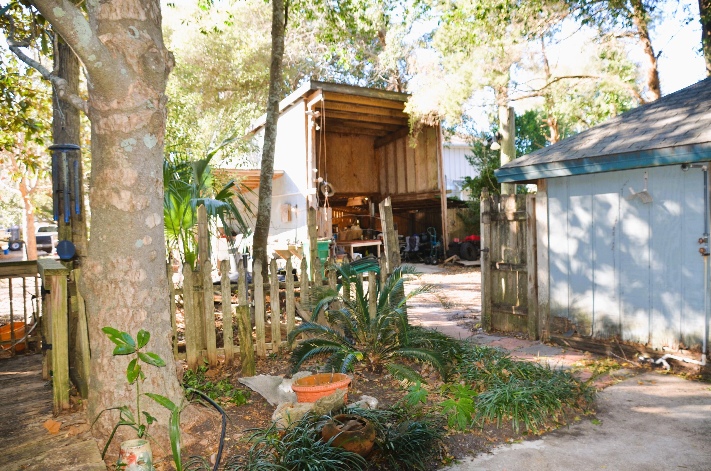 RESUB OF KELLYS ADD TO DESTIN - Residential