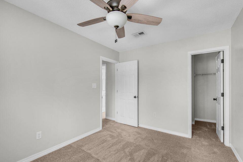 BRITTS MANOR S/D - Residential Lease