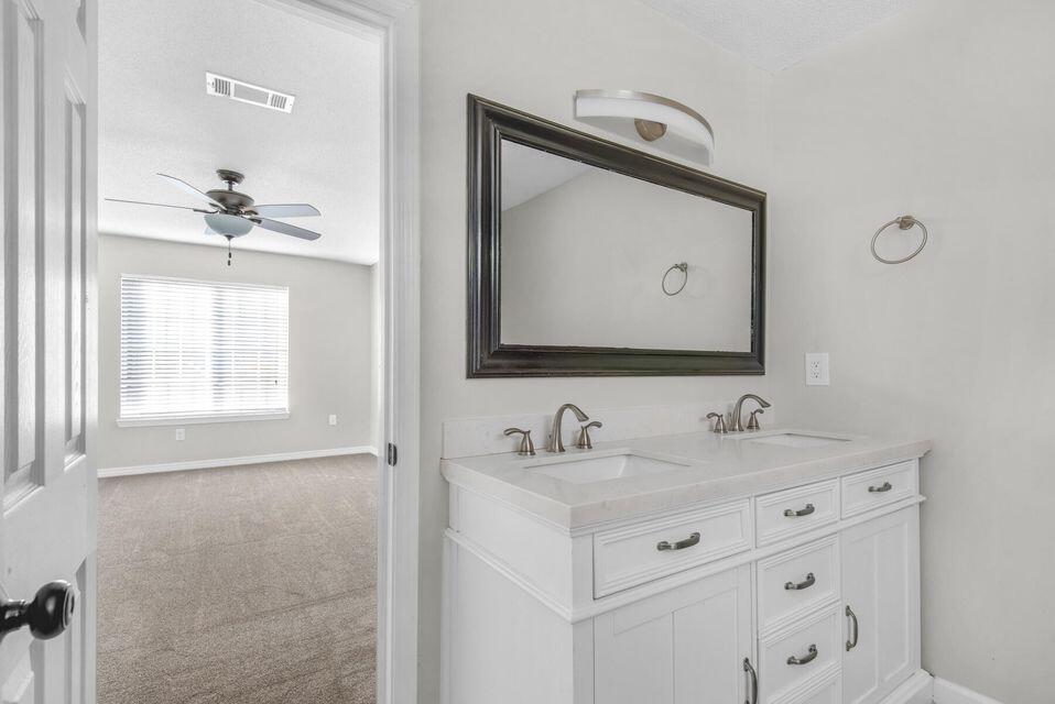 BRITTS MANOR S/D - Residential Lease