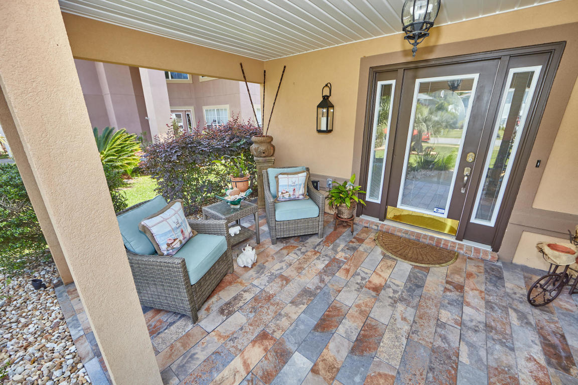 DRIFTWOOD ESTATES - Residential Lease